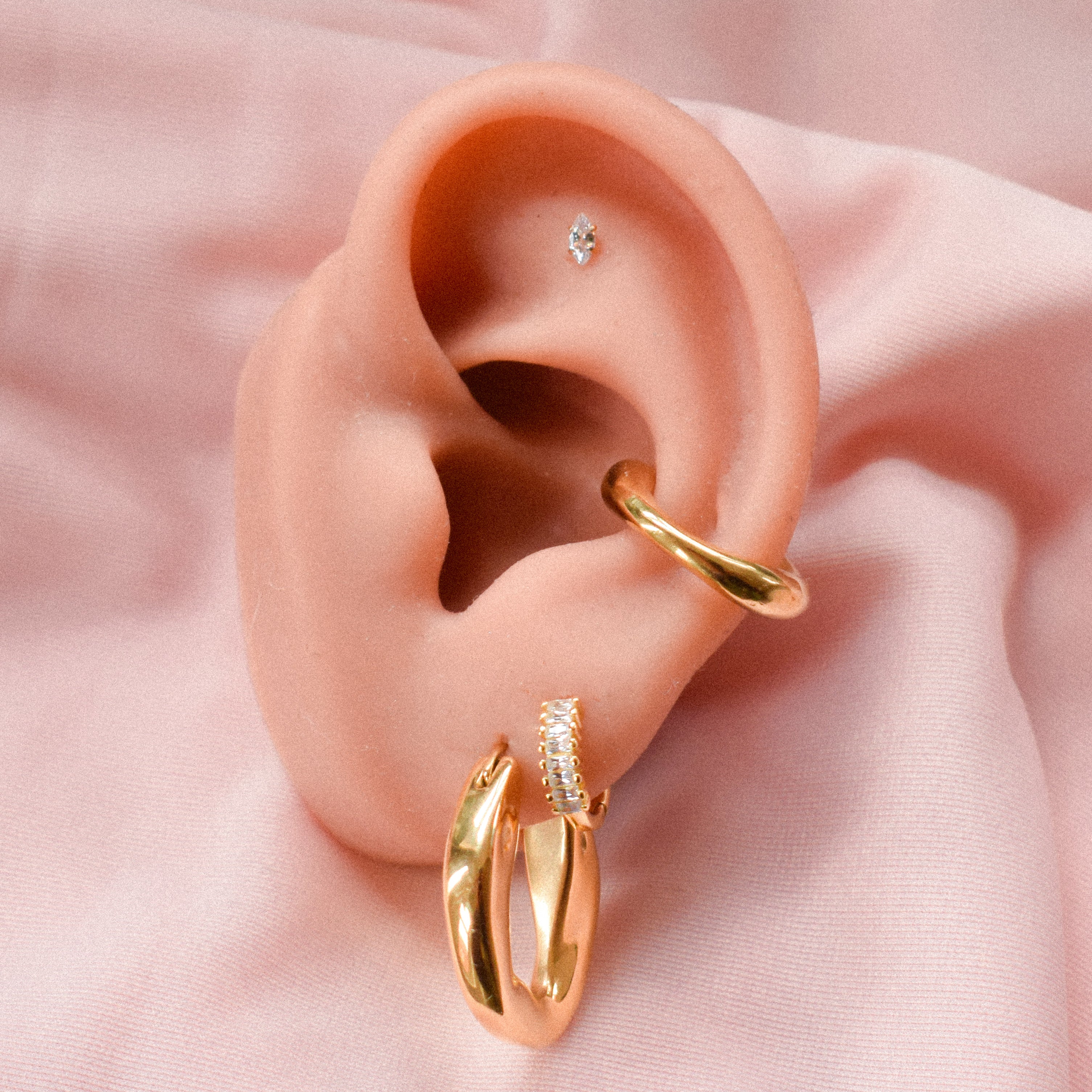 “Helena” Tiny Marquise Cubic Zirconia Earring