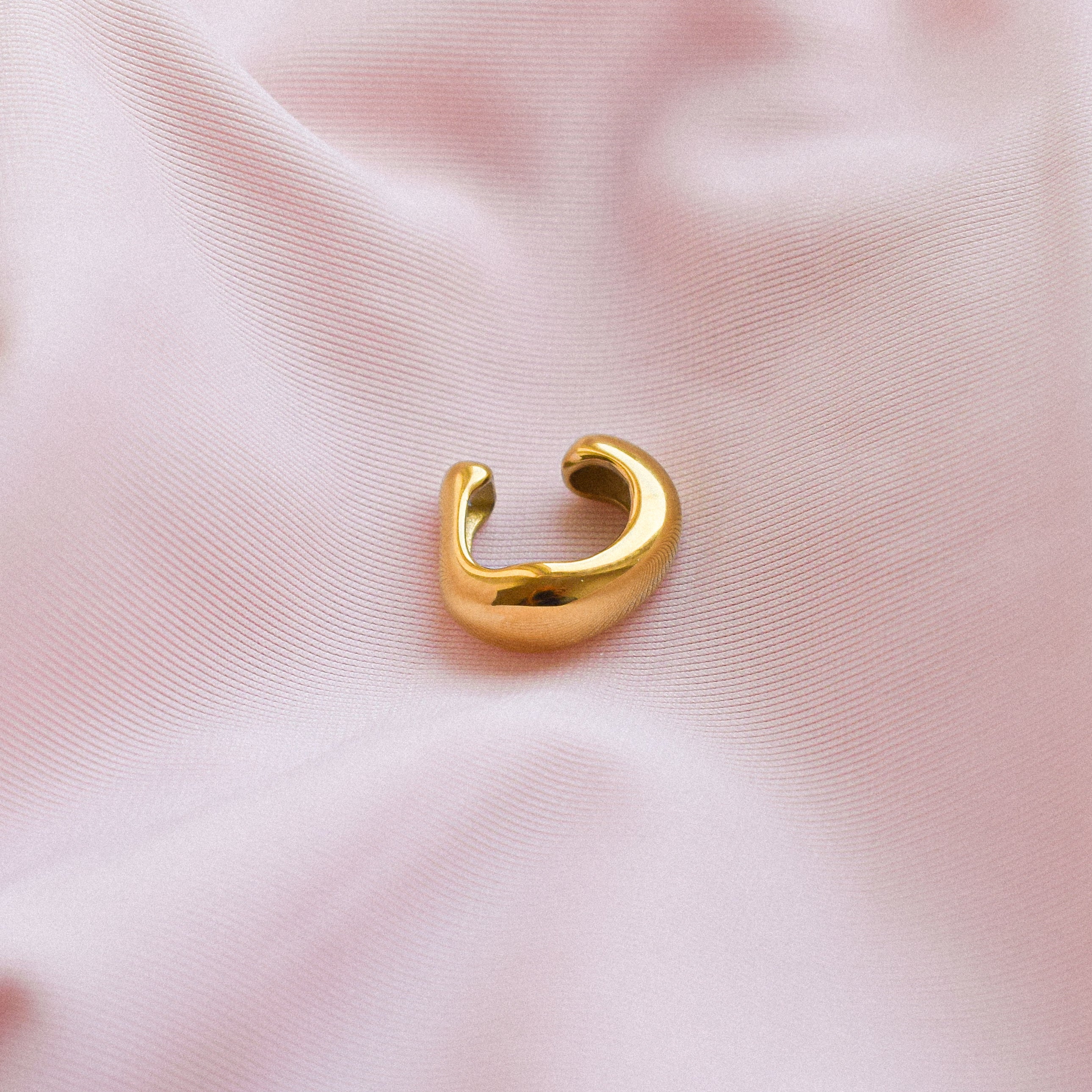 “Freya” Molten Ear Cuff