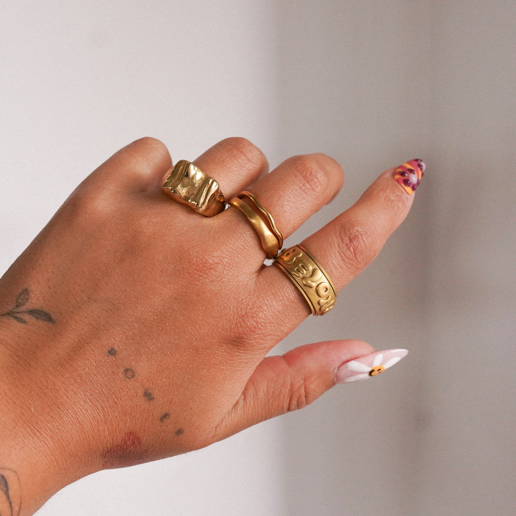 "I Don't Belong" Fidget Ring