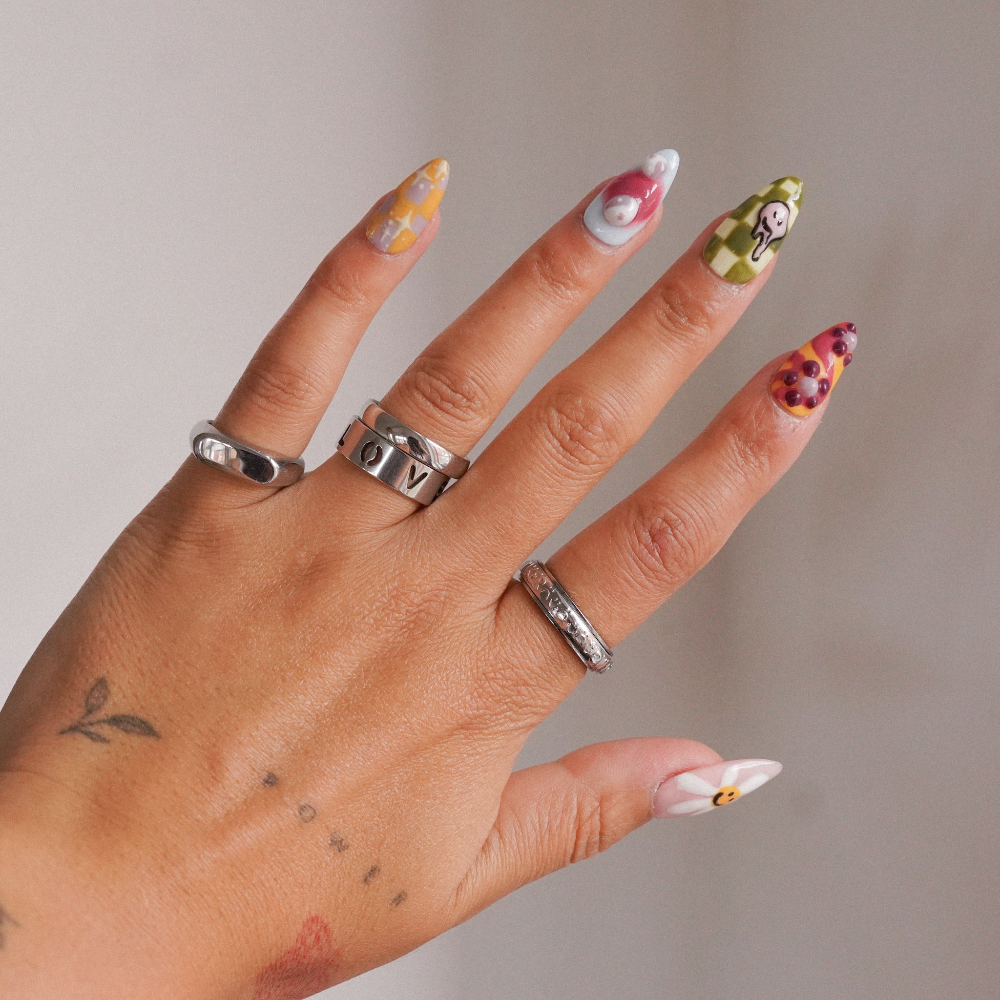 "Overthinker" Fidget Ring