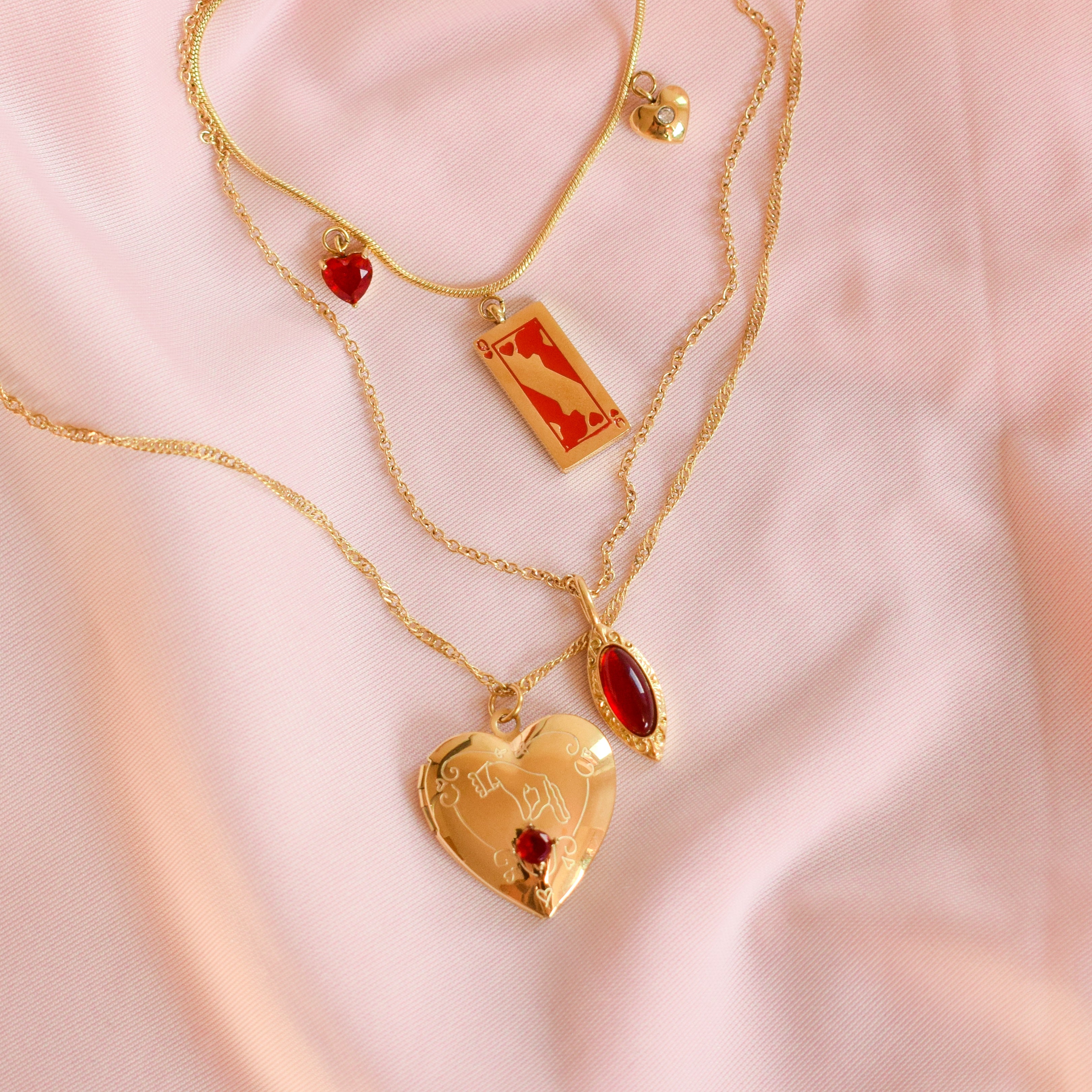 "Lady in Red" Necklace Set