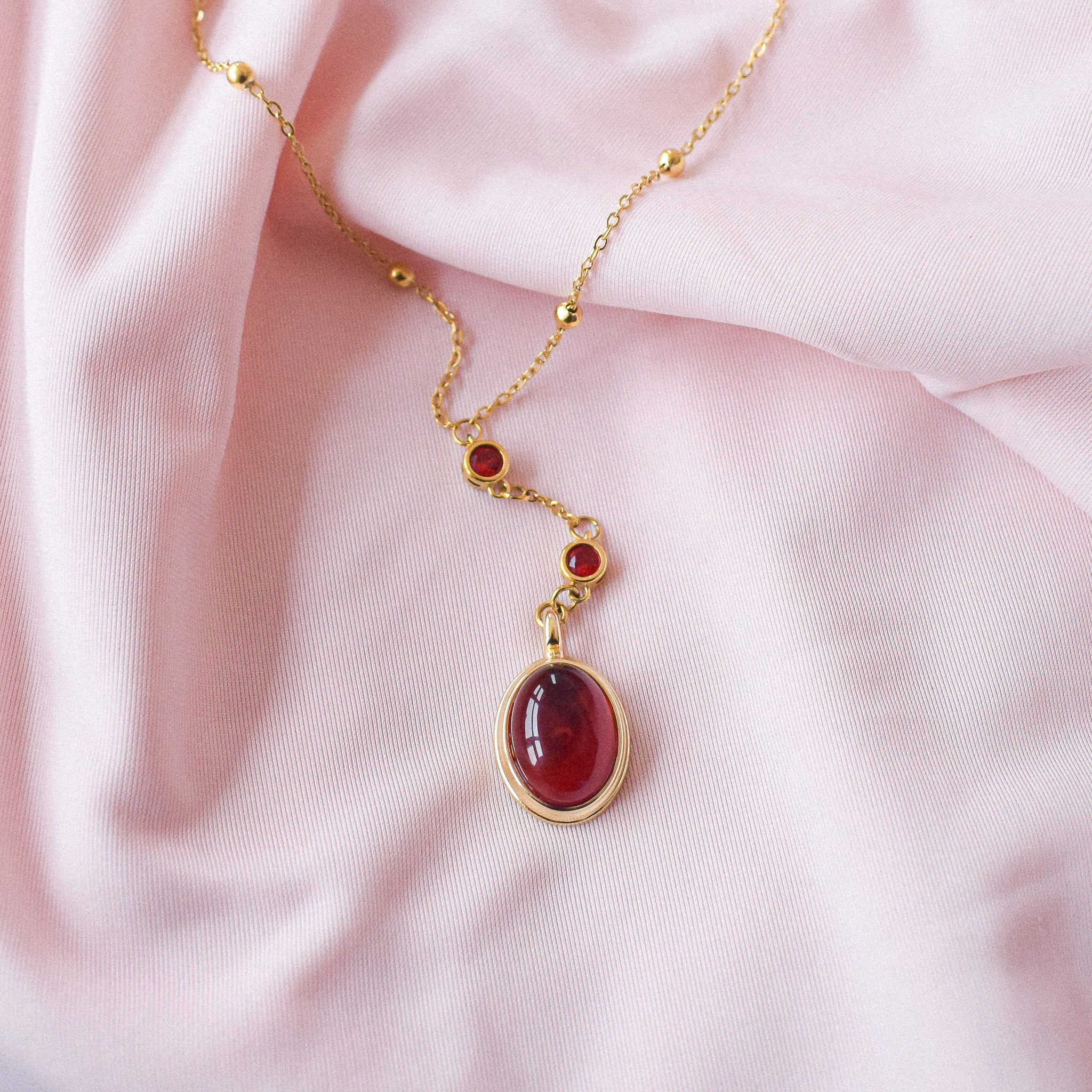 "Gam Gam" Lariat Necklace