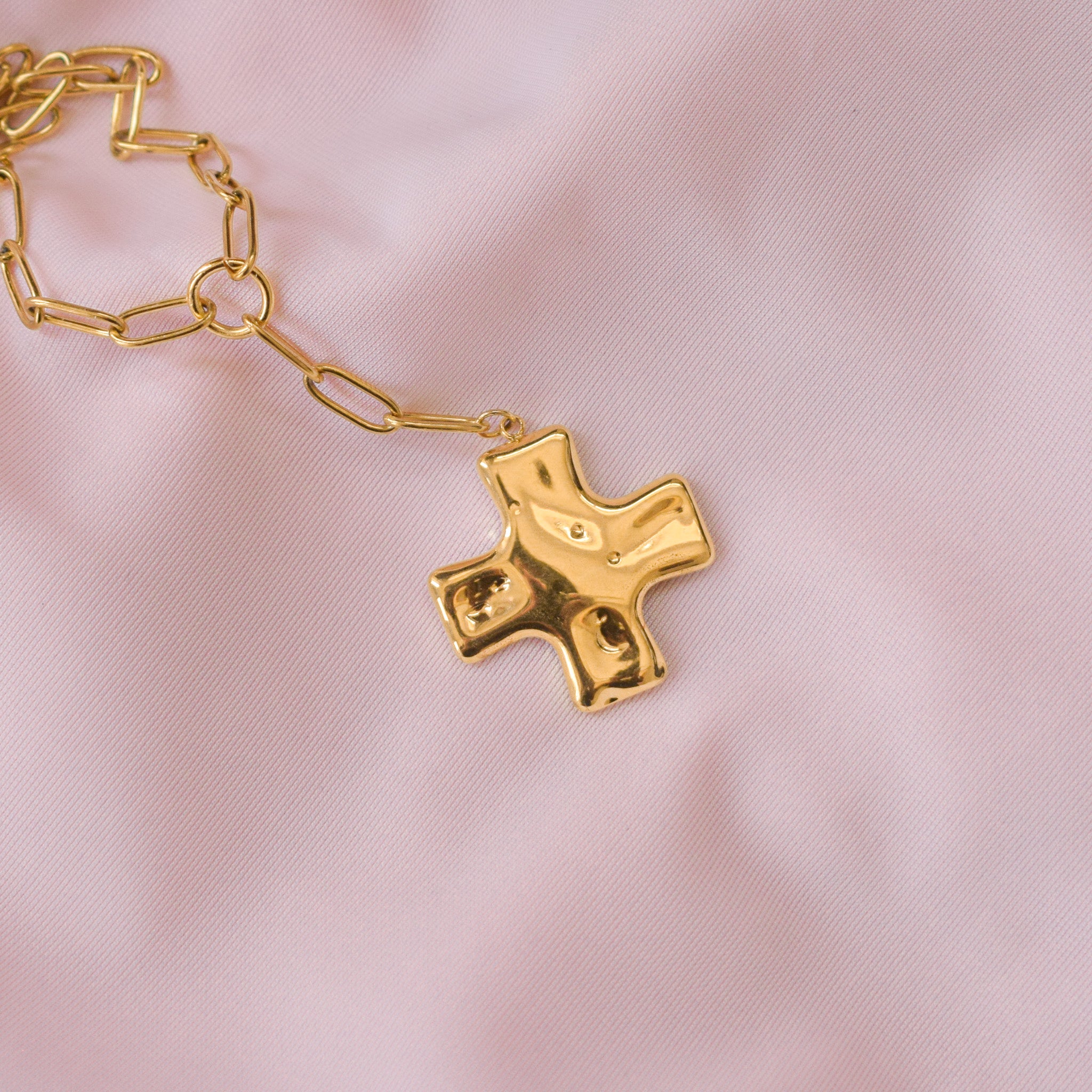 “Cassie” Necklace