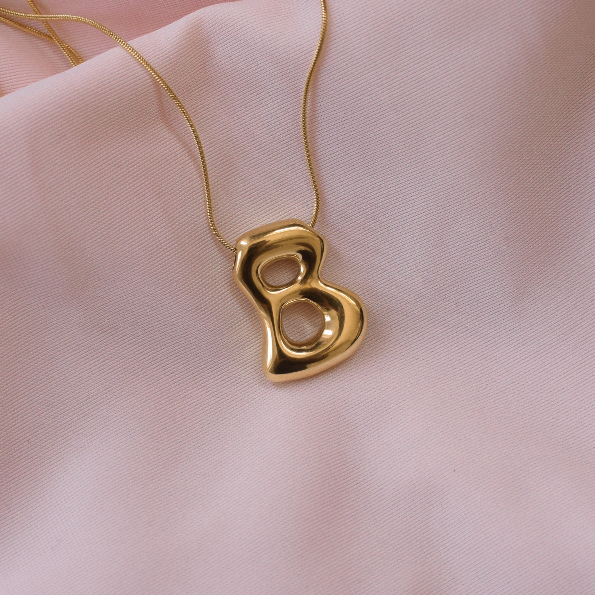 “Jazzy” Bubble Letter Necklace
