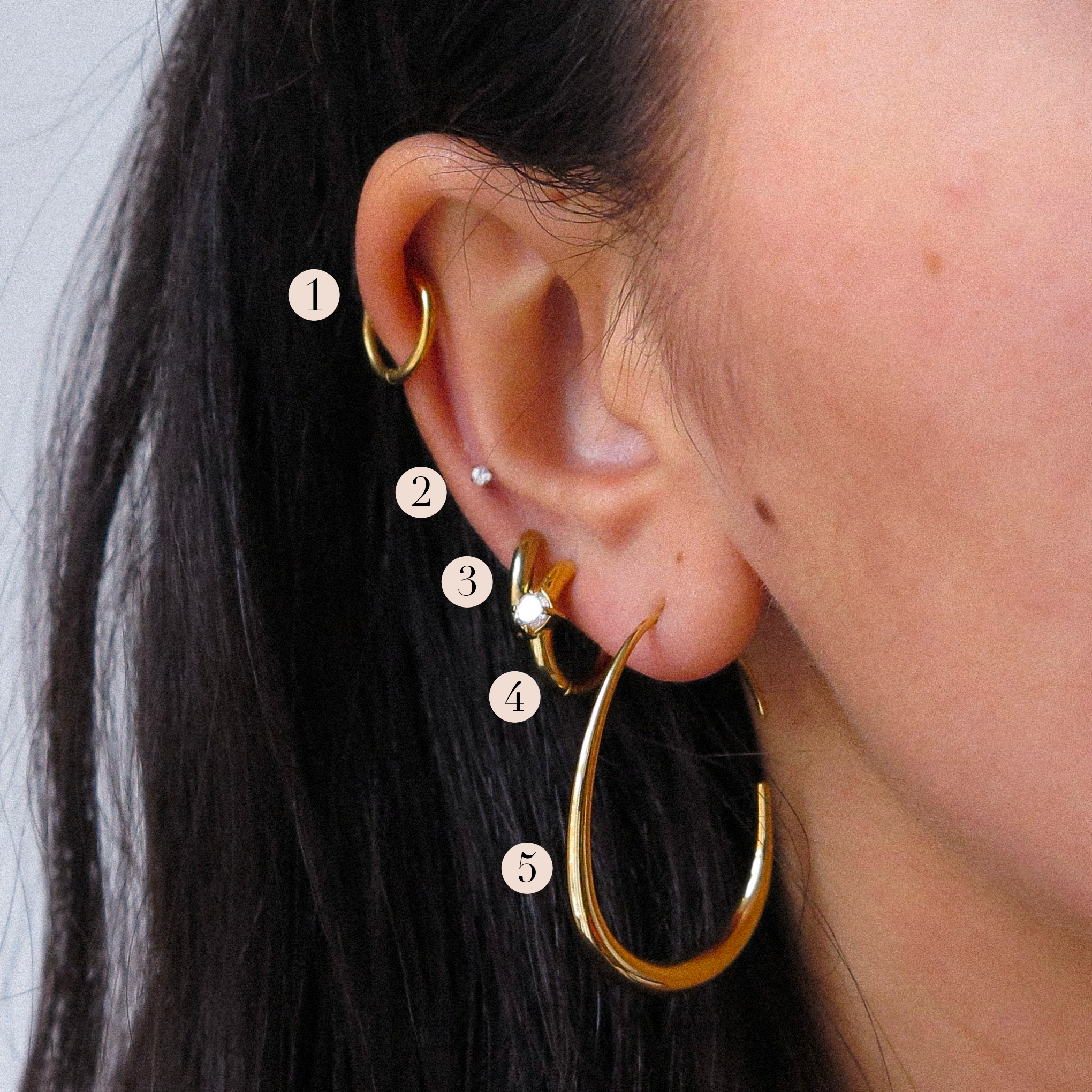 “Lila” Tiny Cubic Zirconia Earring