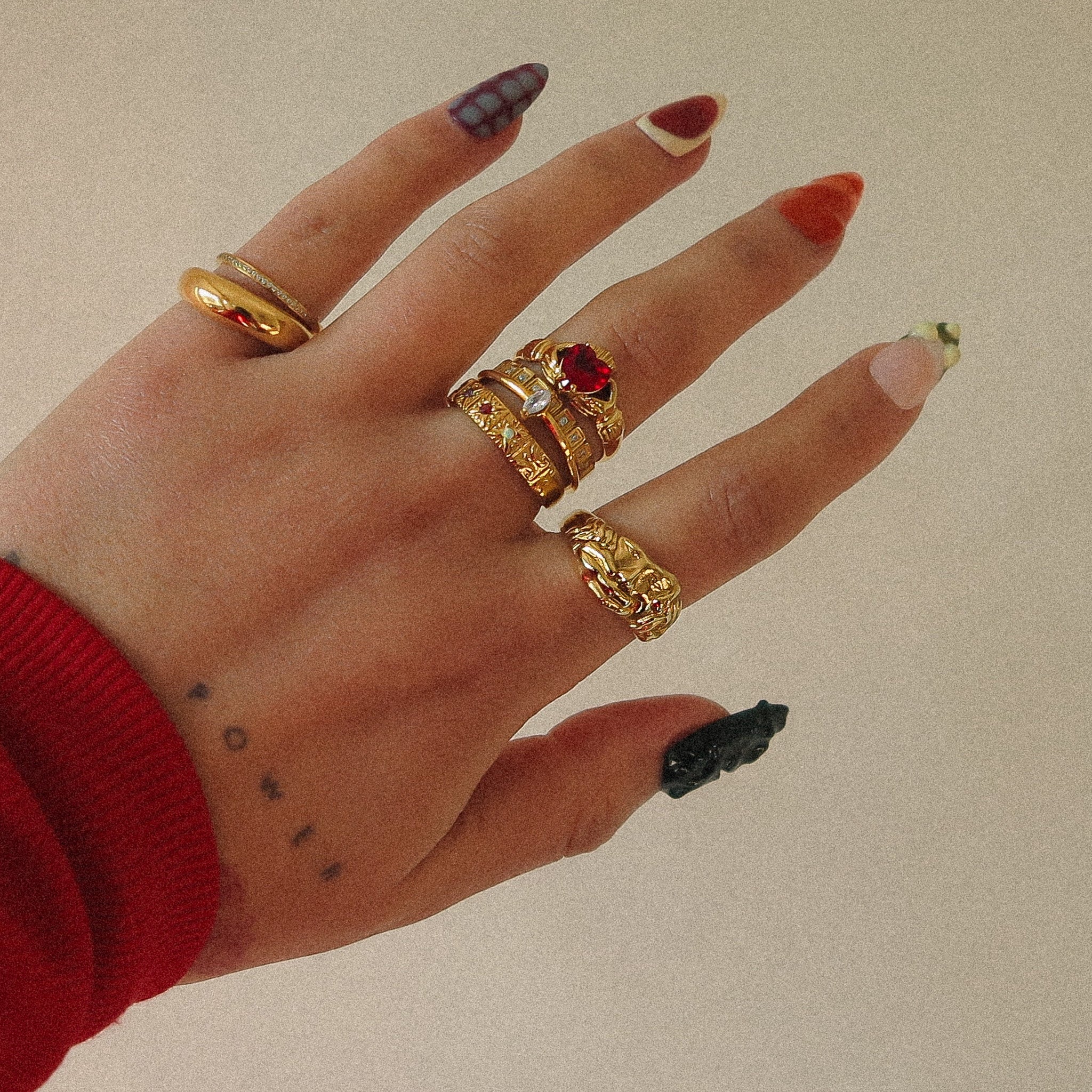 "Silence" Ring