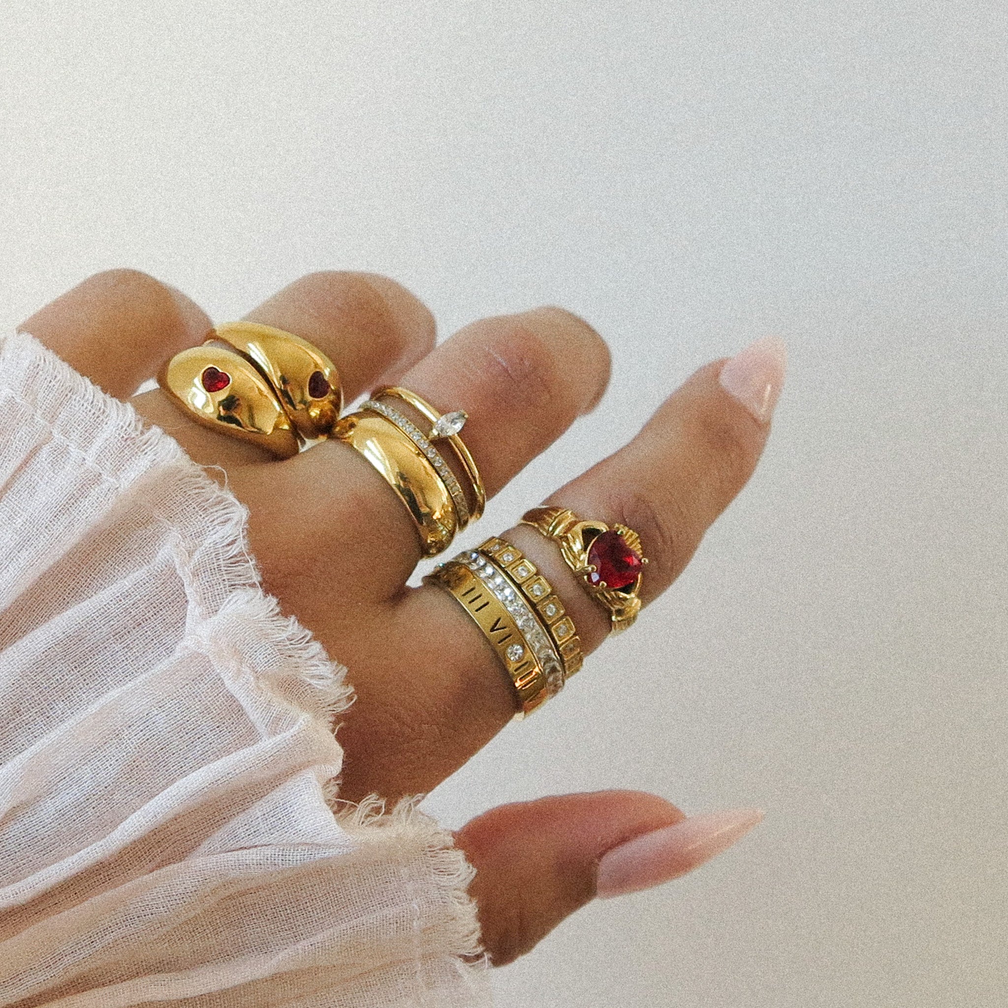 "Sofia" Dome Heart Ring