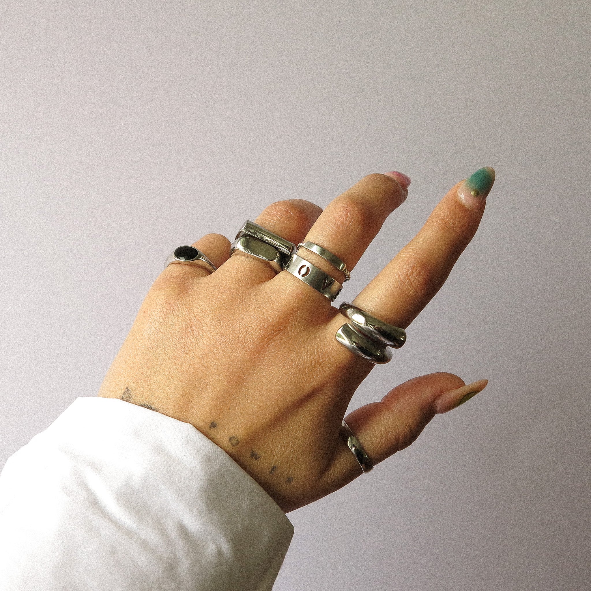 "Holly" Signet Ring