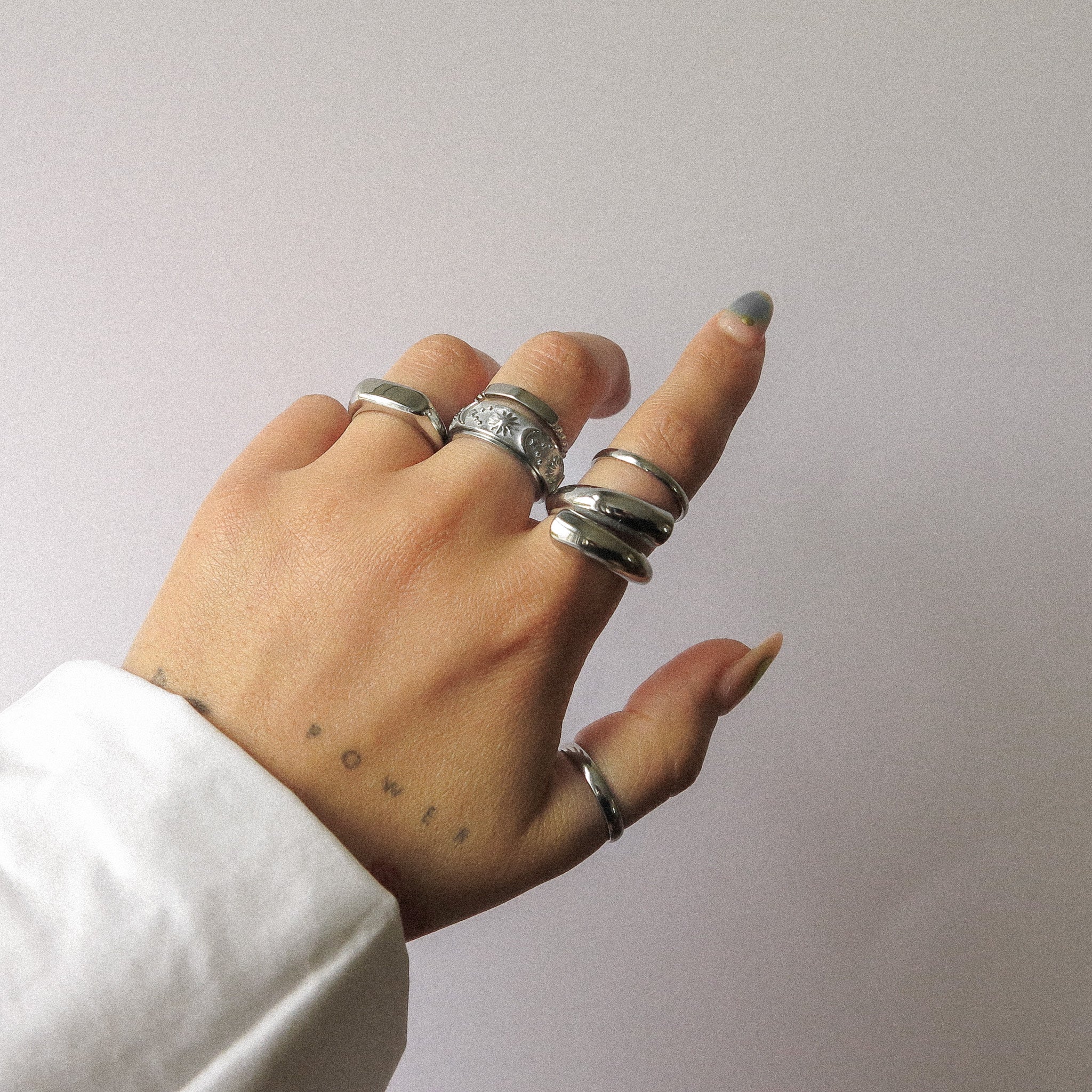 "Calm" Fidget Star Moon Ring