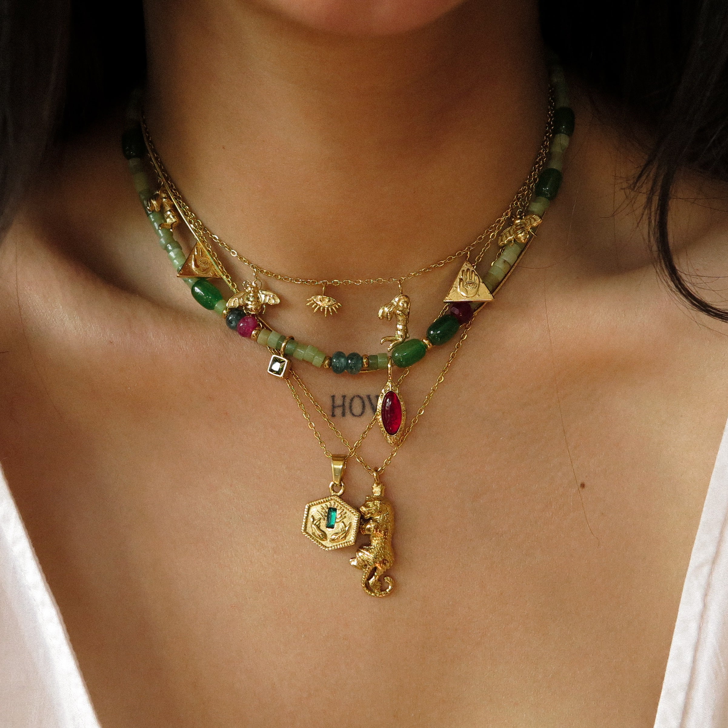 "Kanis" Climbing Tiger Necklace