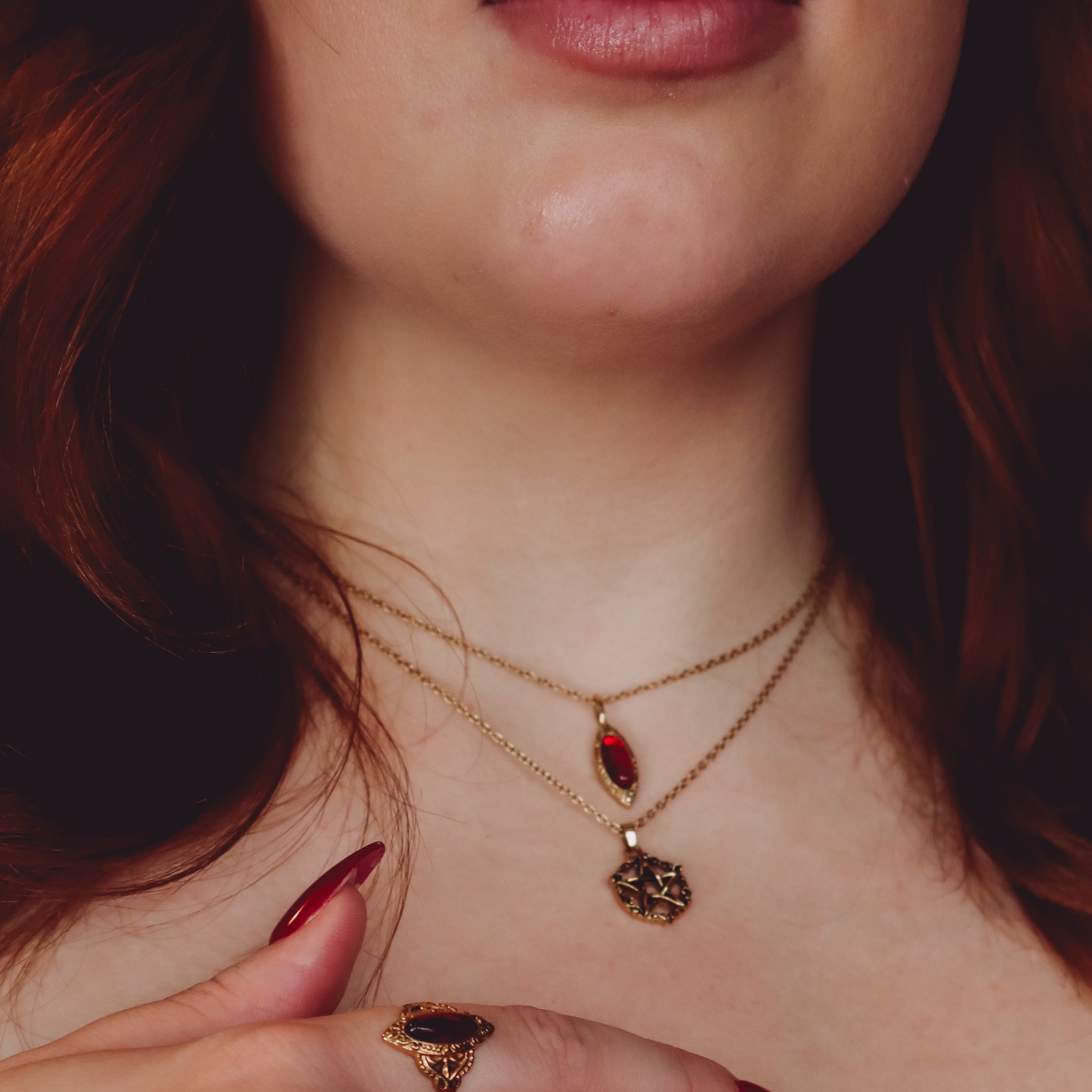 "Joanne" Plum Oval Necklace