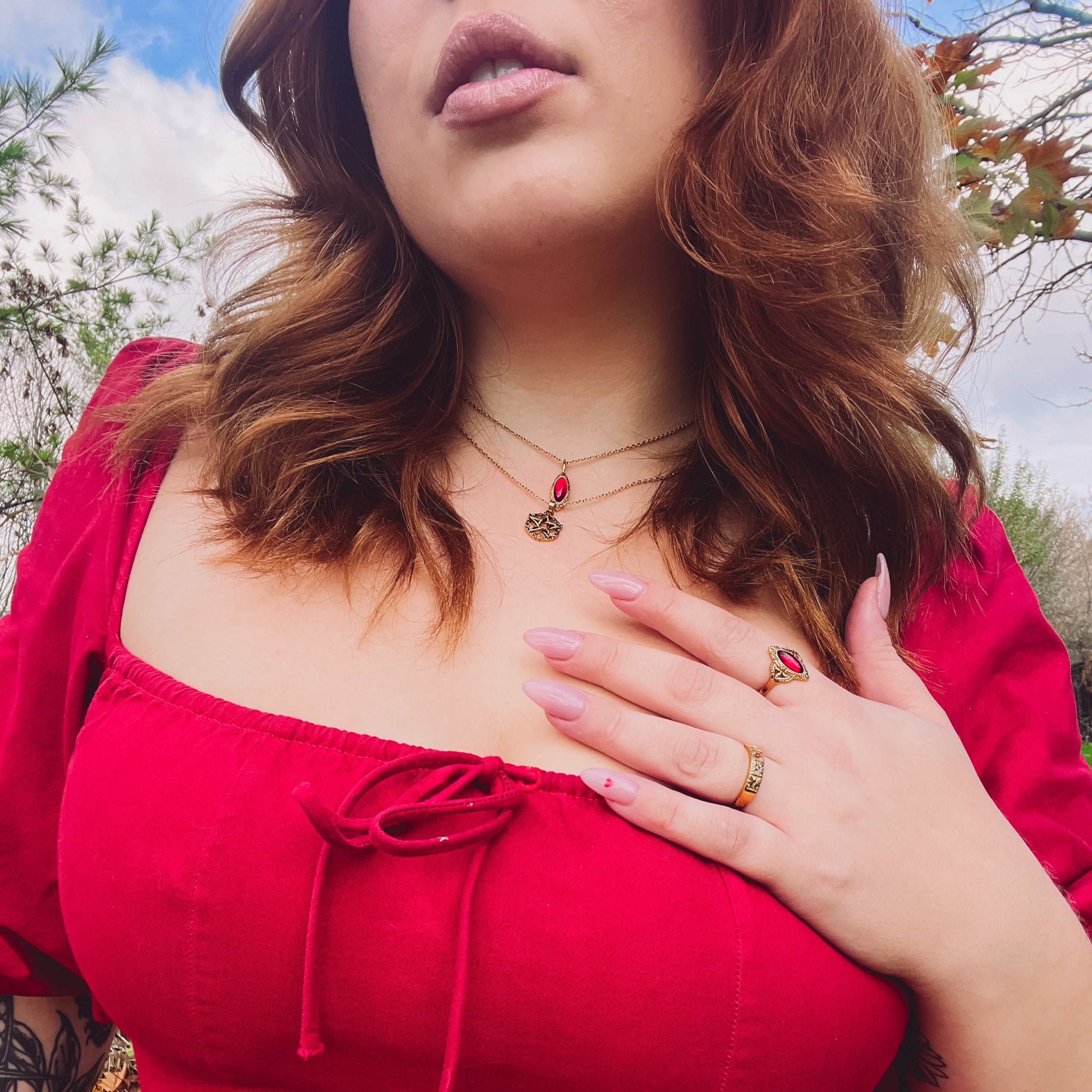 "Joanne" Plum Oval Necklace