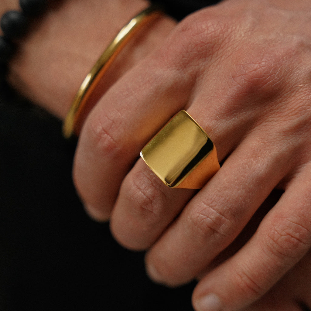 “Matthew” Square Ring