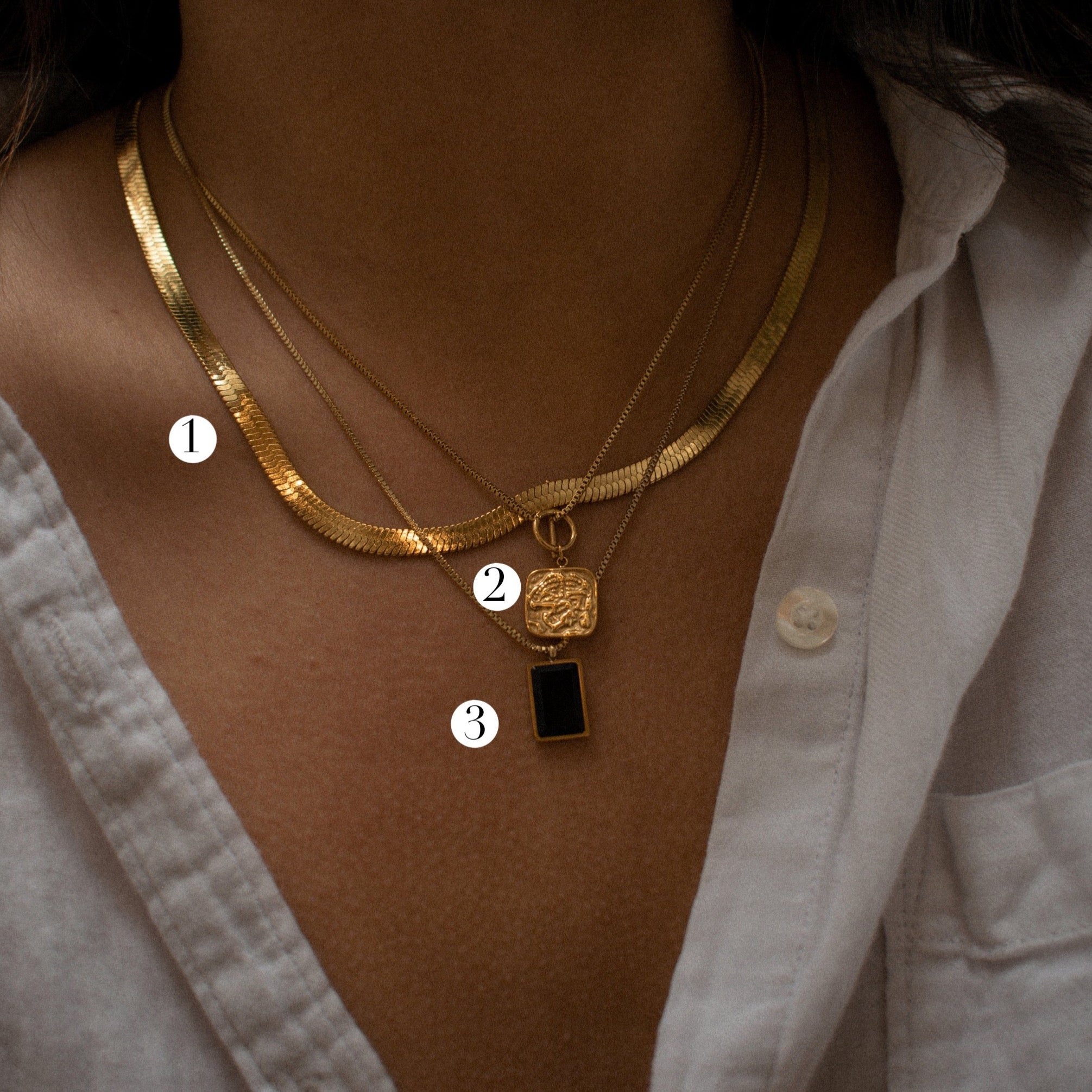 “Claret” Square Necklace