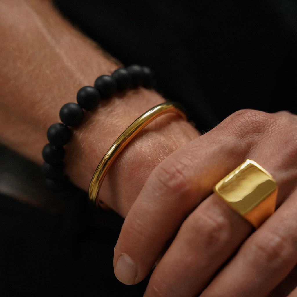 “Matthew” Square Ring
