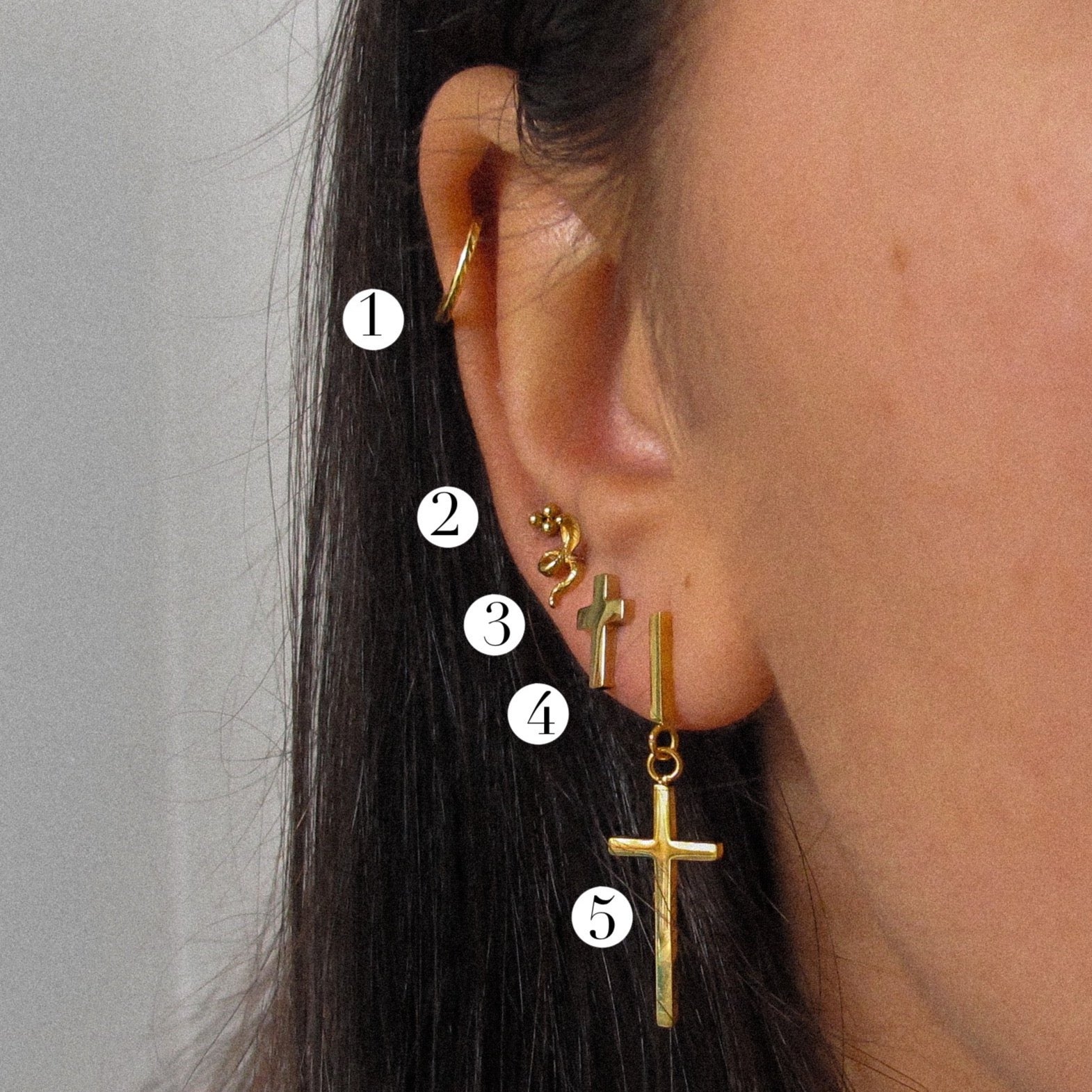 “Cobra" Stud Earrings