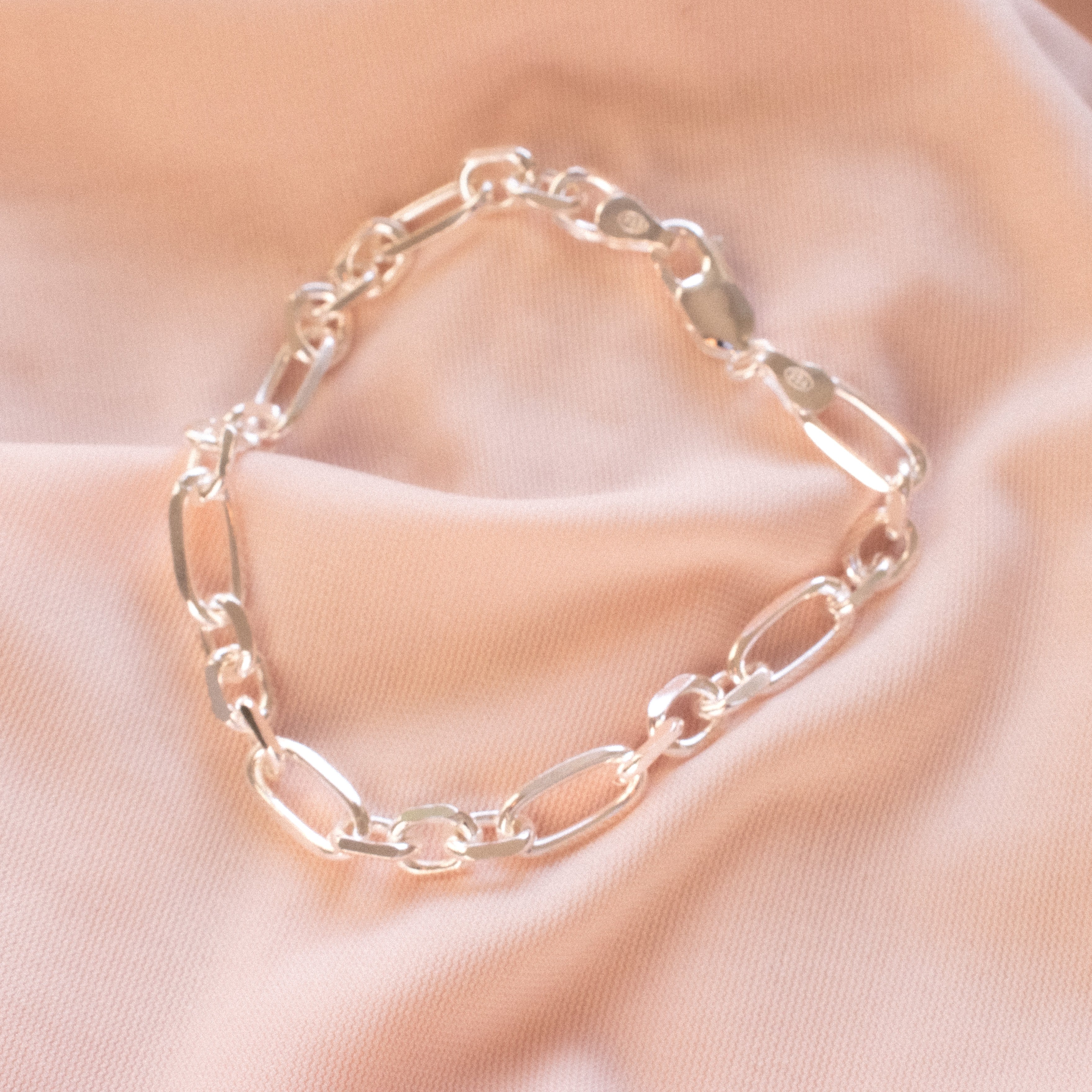 "Hailey” Sterling Silver Paperclip Bracelet