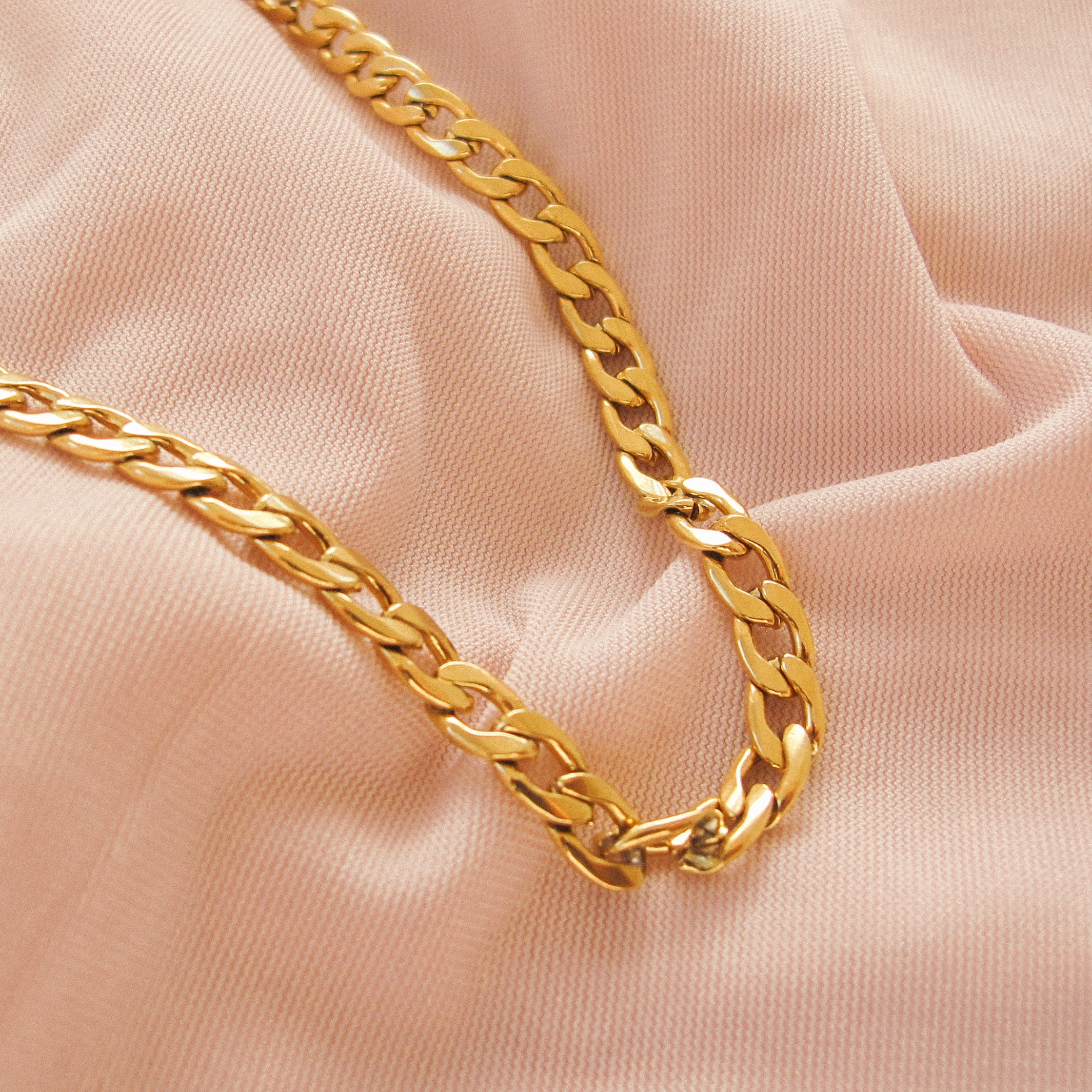 “Maryanne” Chain Necklace
