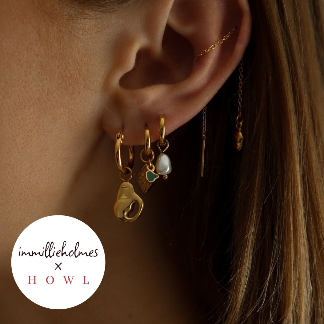 "Mae" Pearl Huggie Earring