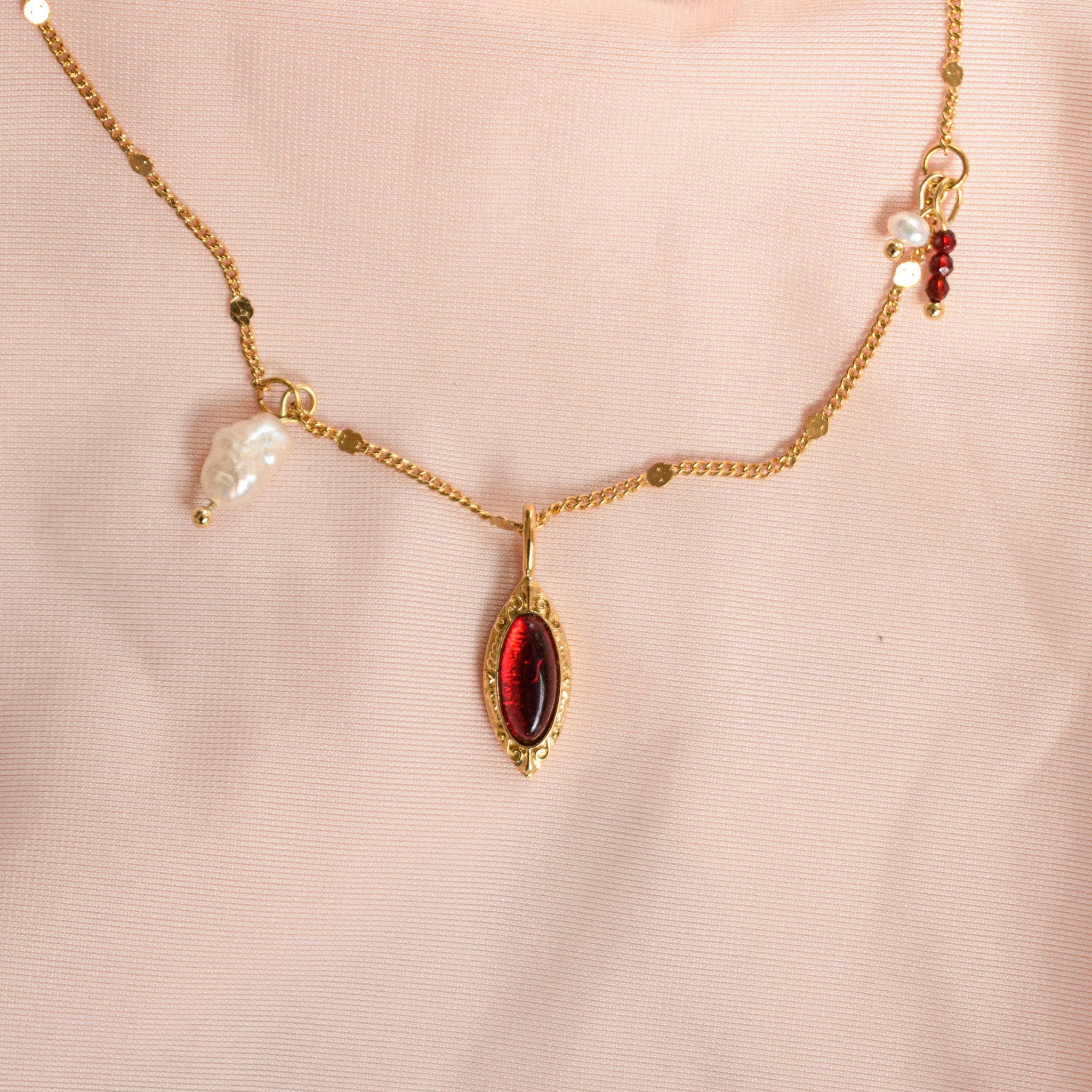 "Simran" Staggered Necklace