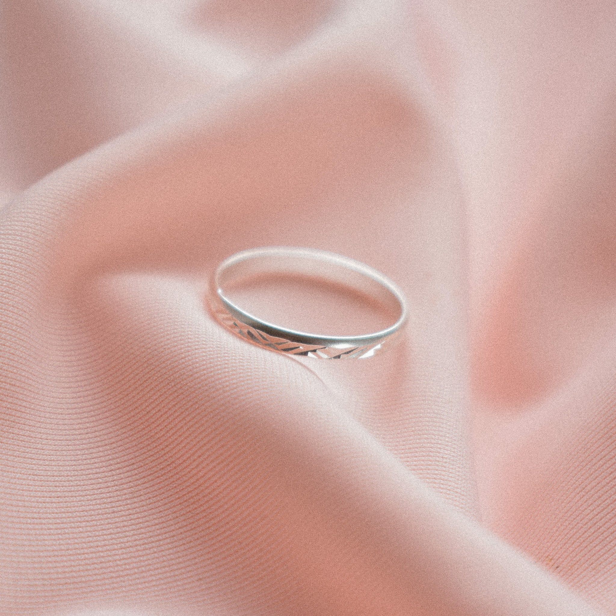 “Elmea” Silver Patterned Ring