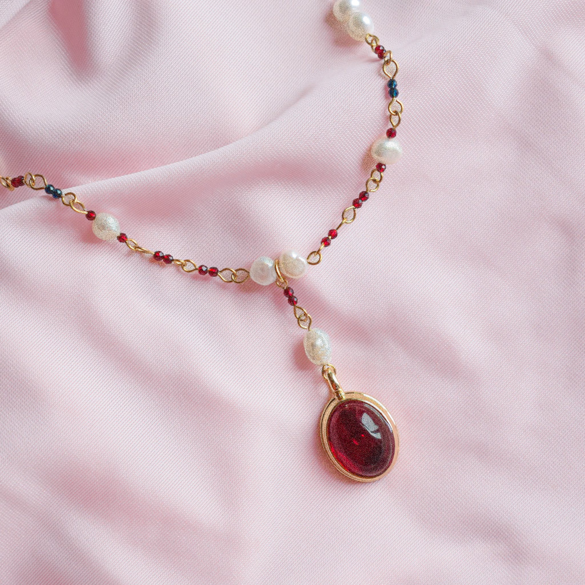 "Dione" Beaded Lariat Necklace