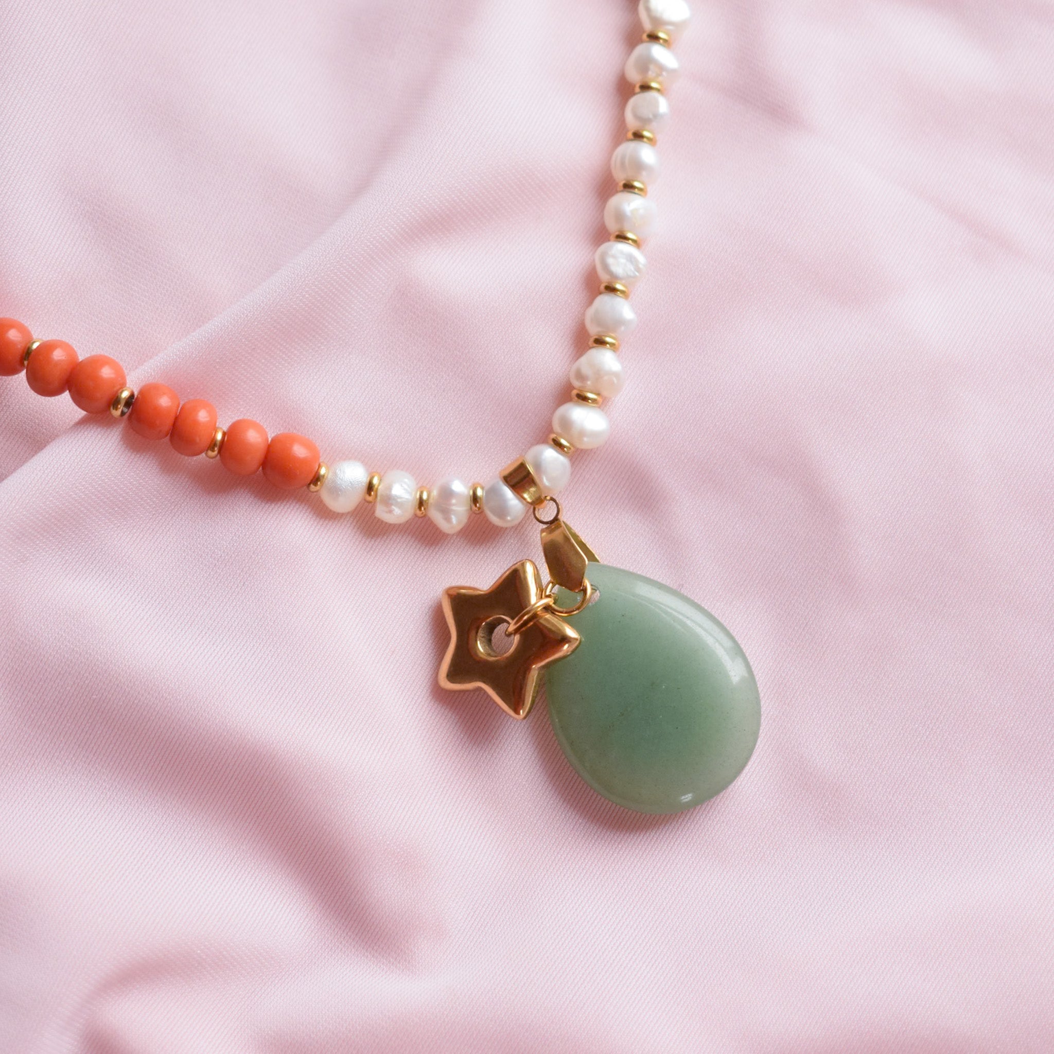 "Geneva" Pearl Star Necklace