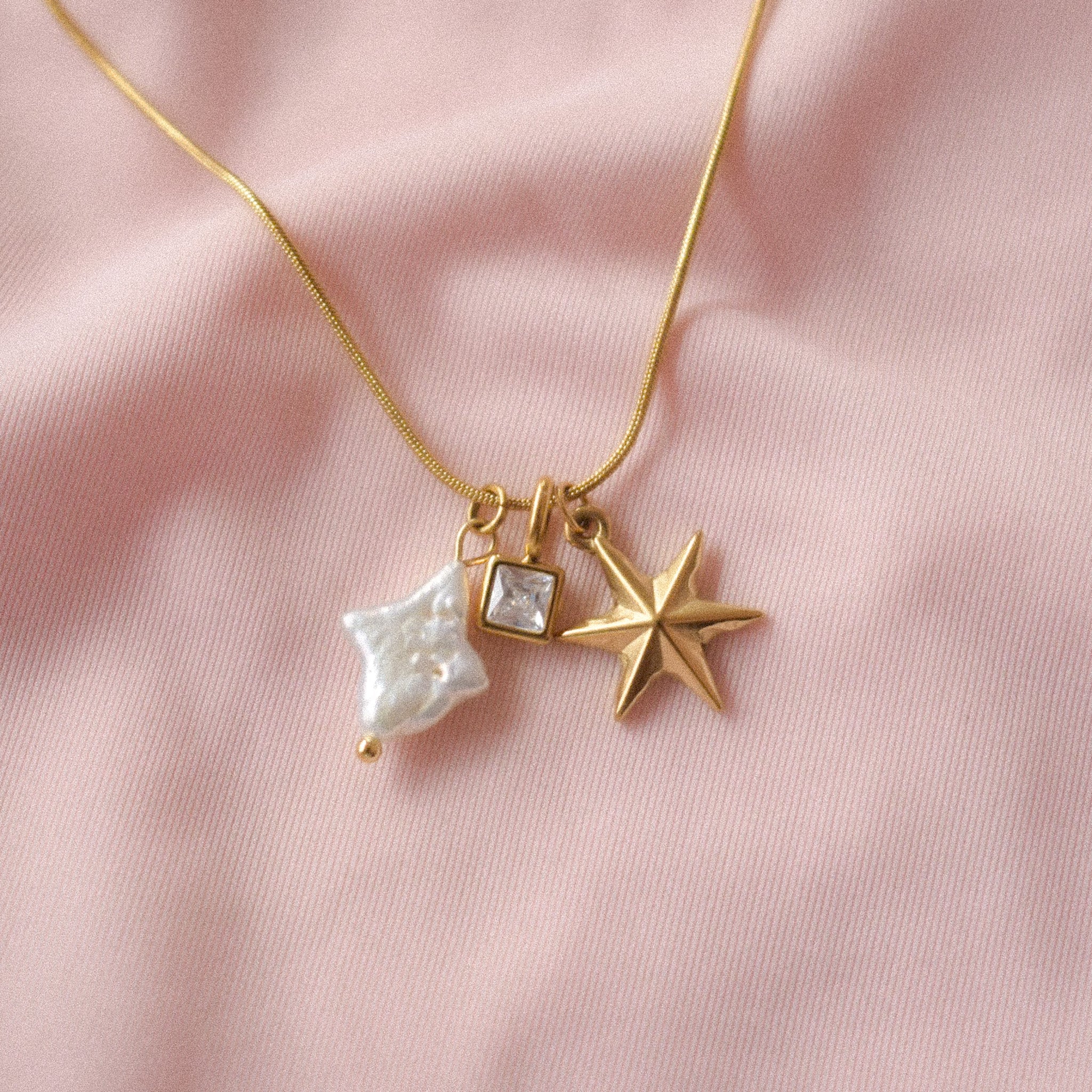 "Aria" Pearl Star Necklace
