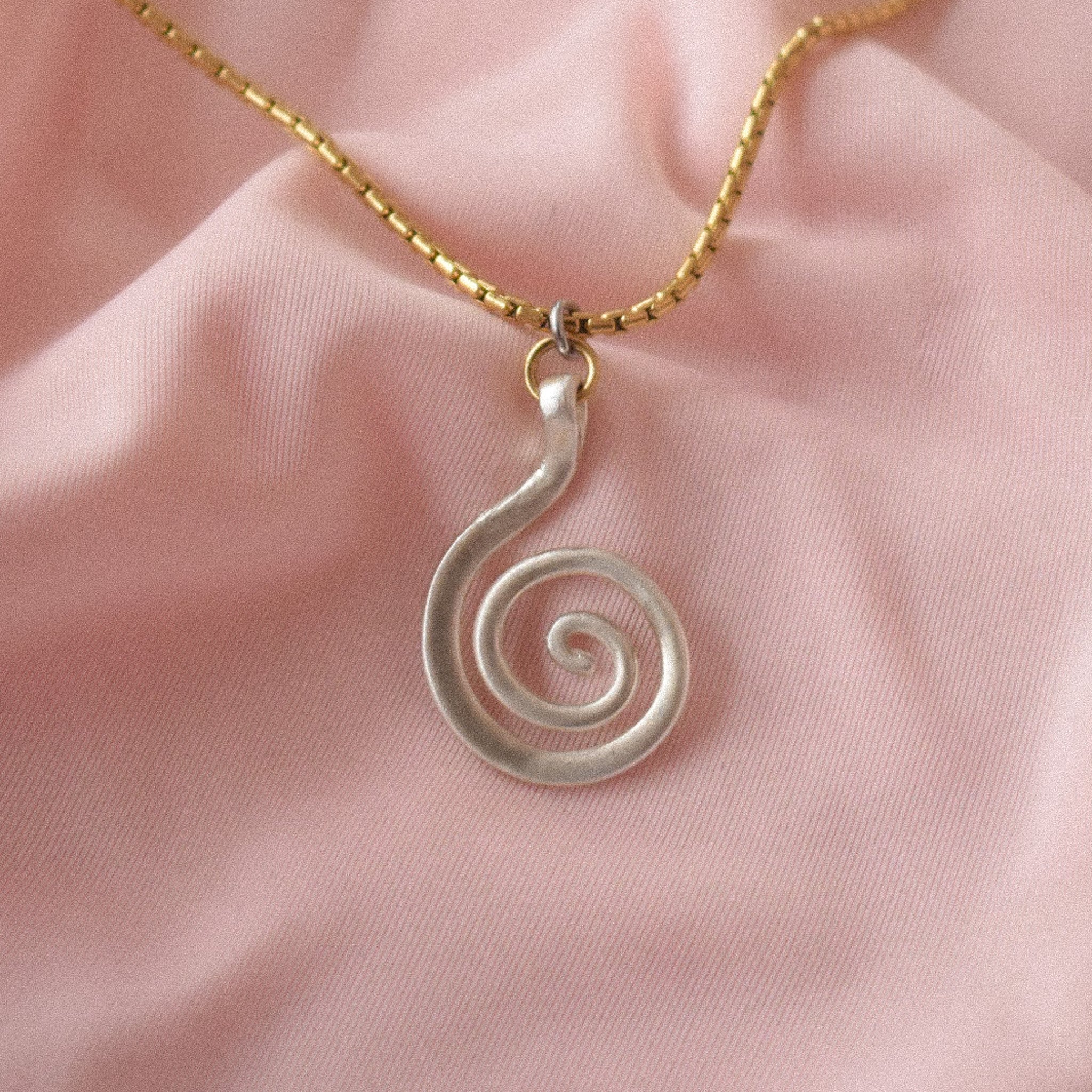 "Cassi" Spiral Necklace