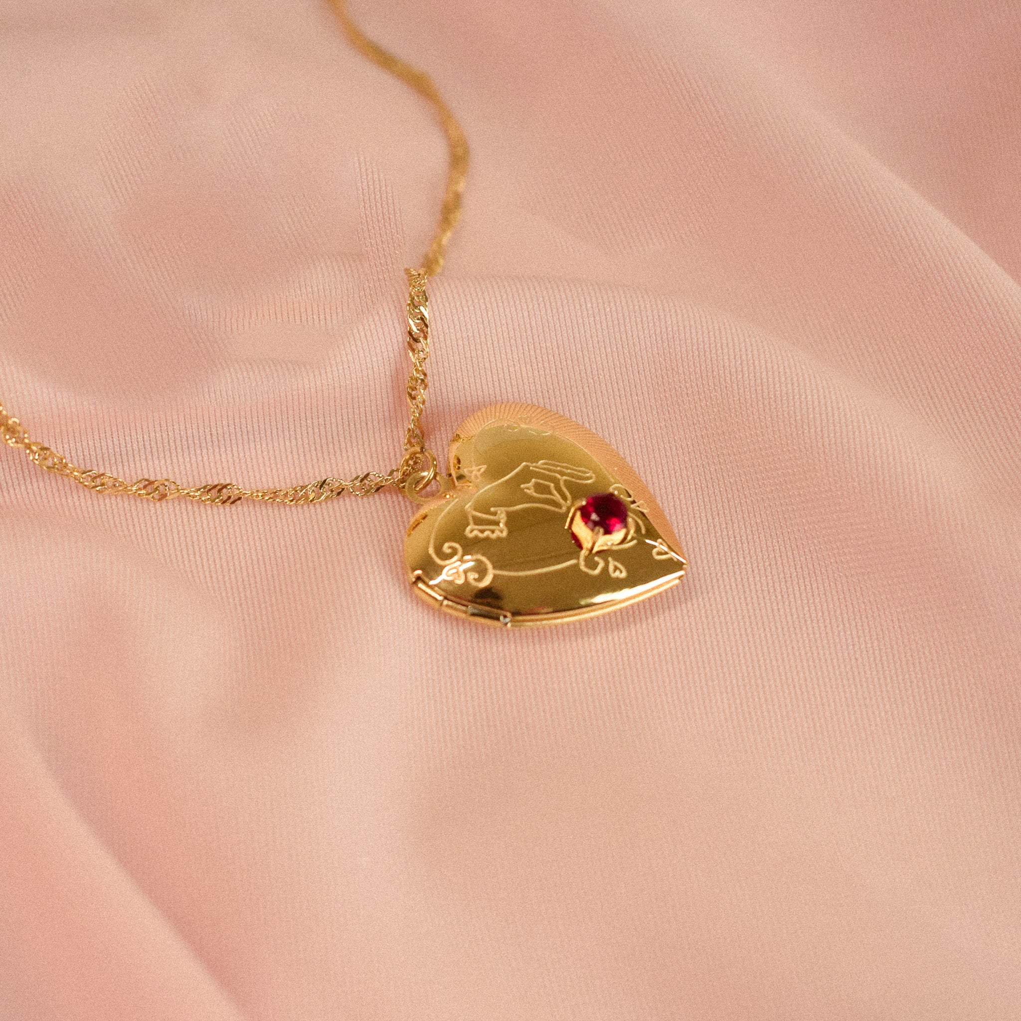 "Sandra" Locket Necklace