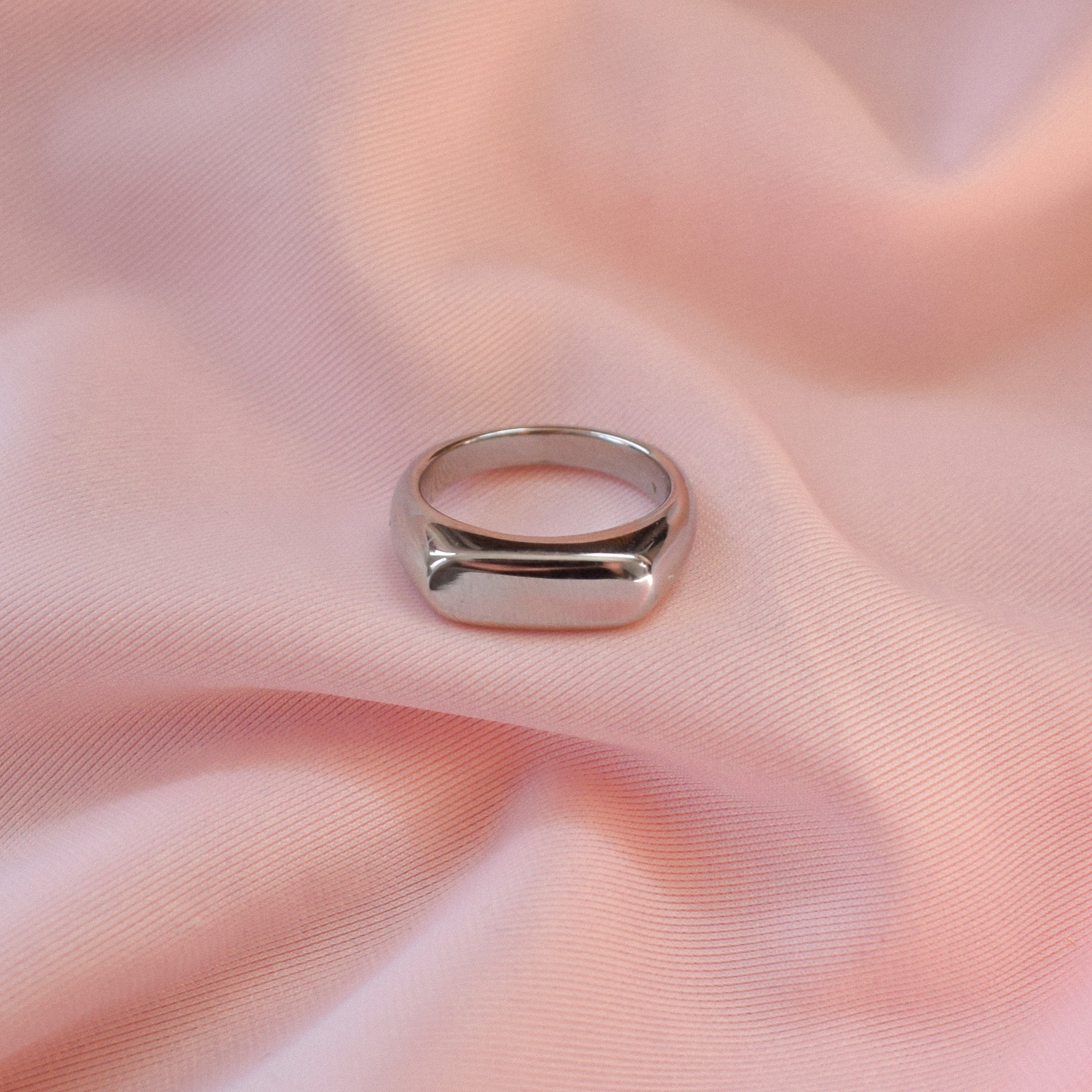 "Holly" Signet Ring