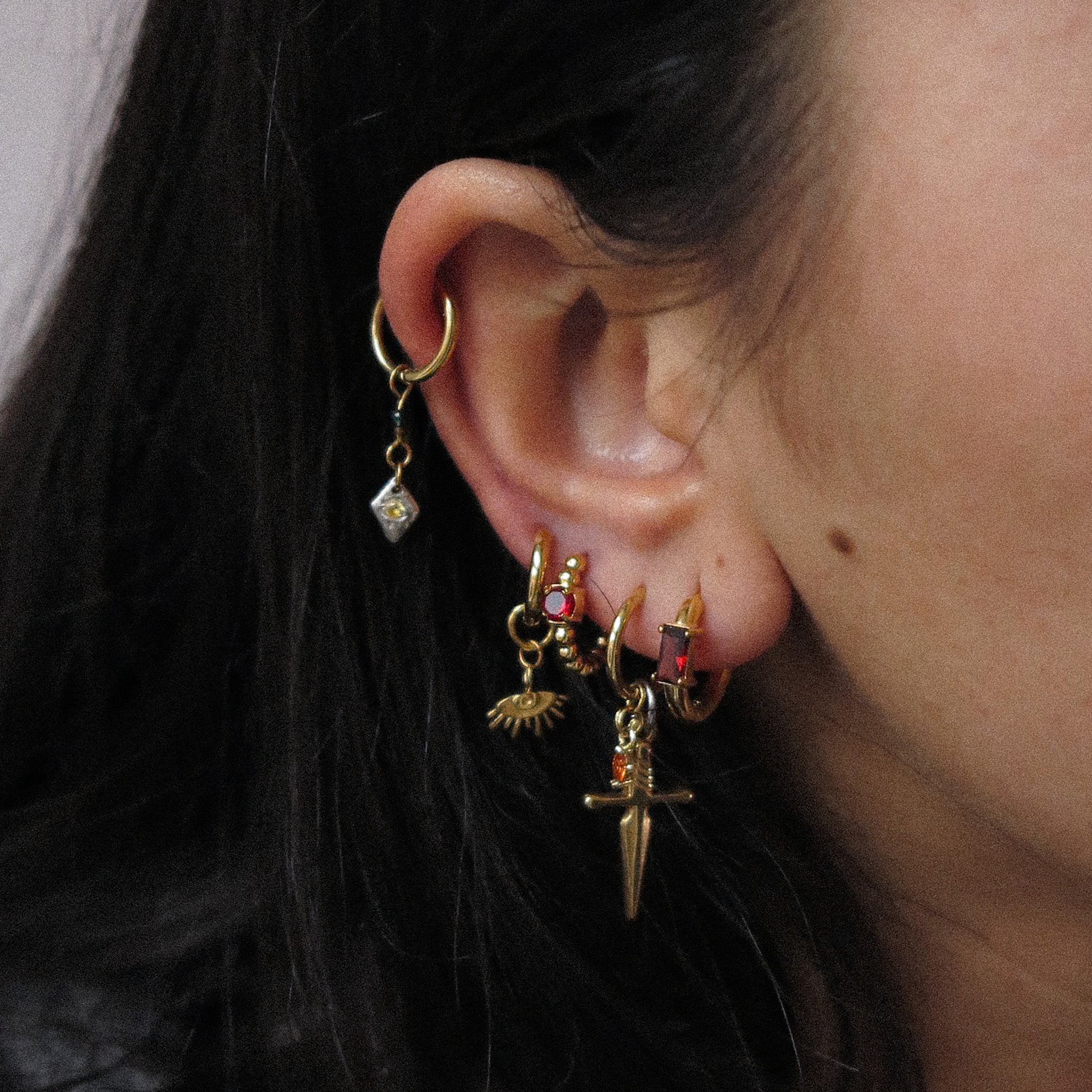 “Triss” Gold Huggie Earrings