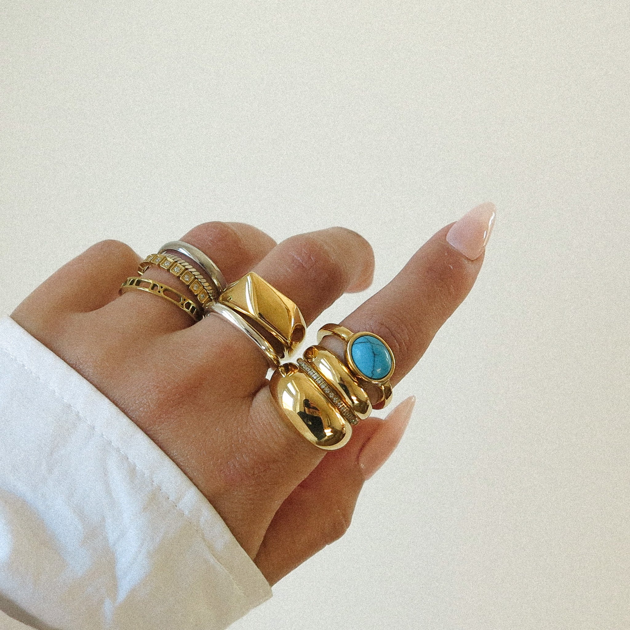 “Hella” Bubble Ring