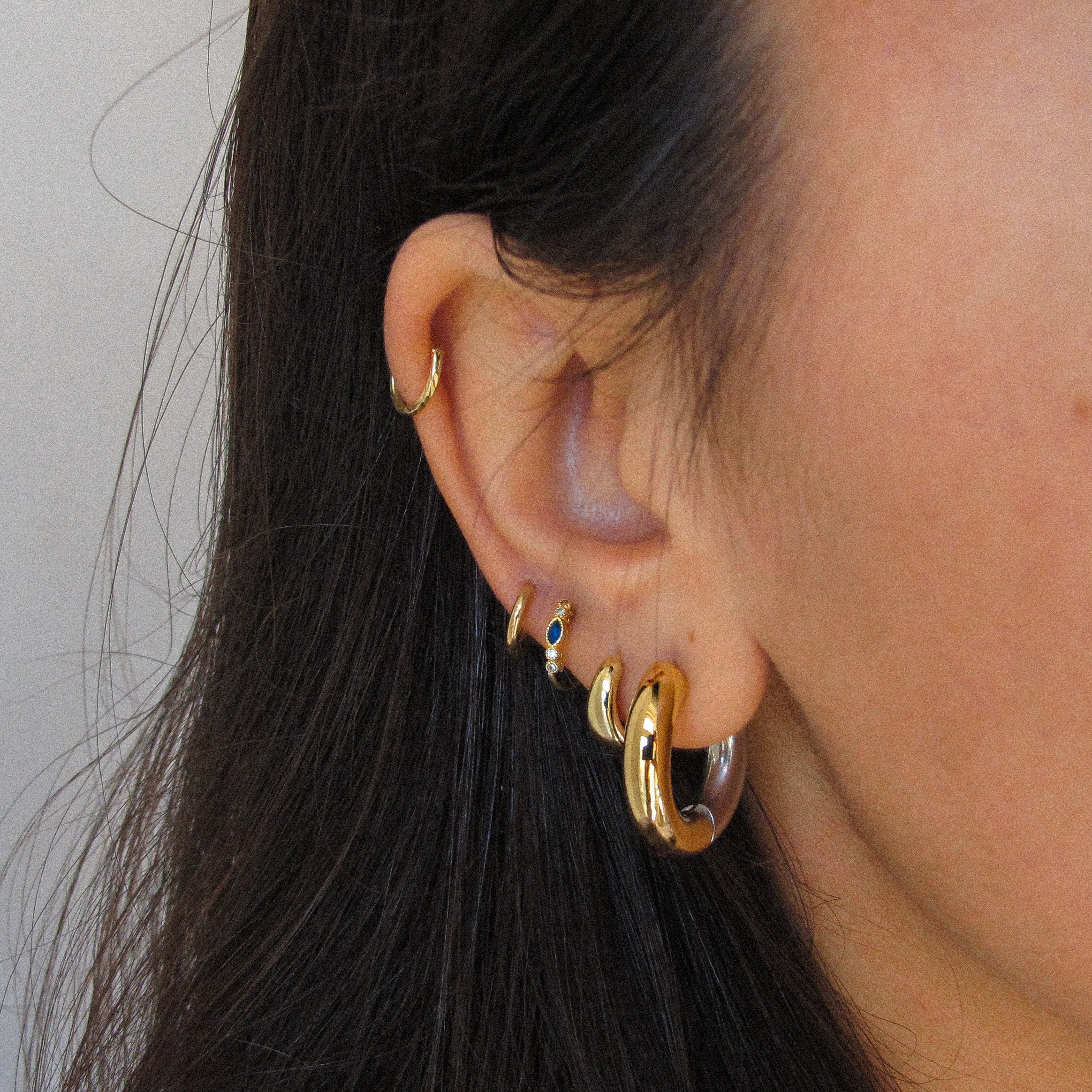 “Calla” Tiny Gold Huggie Earring