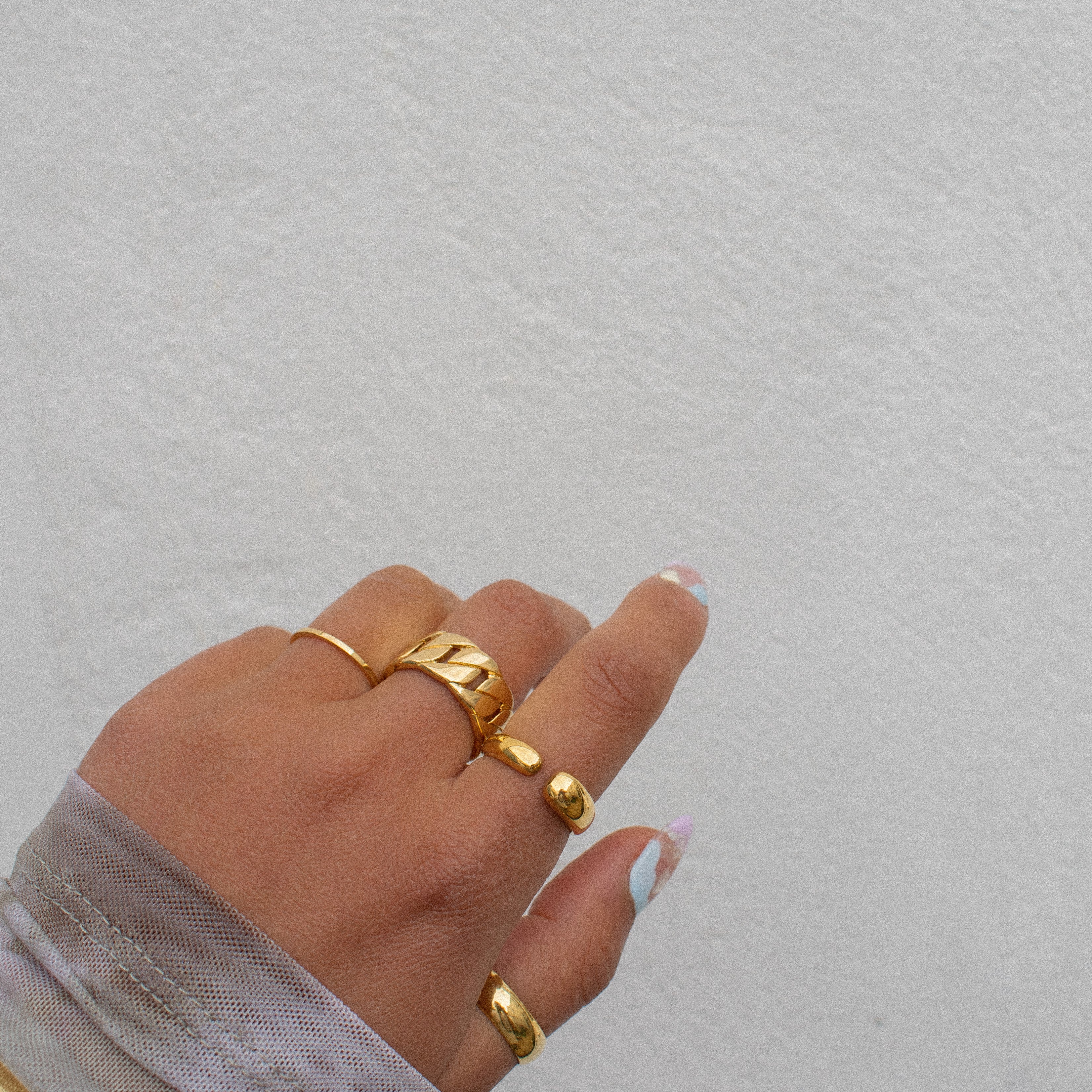 “Kim” Chain Ring