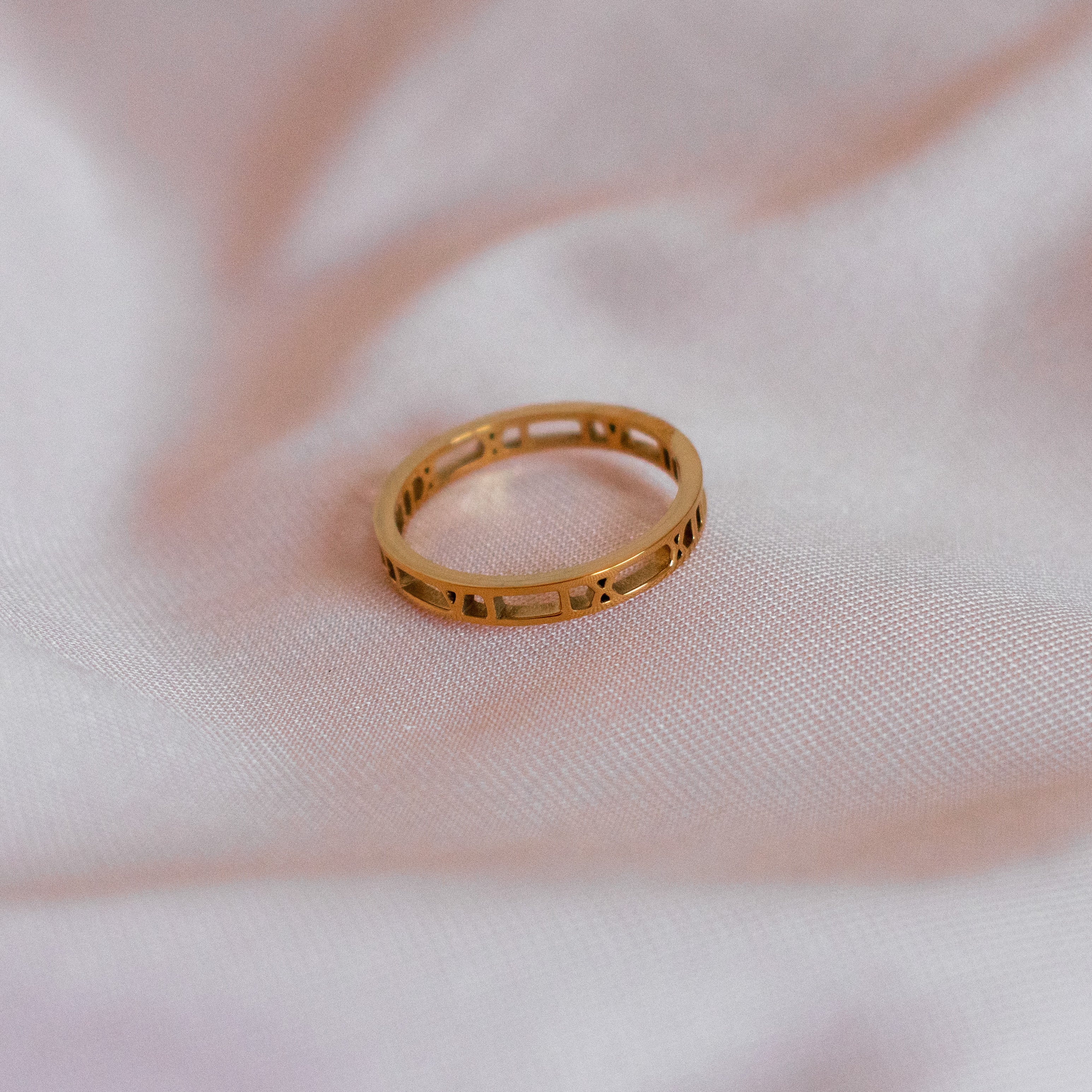 “Leannie” Roman Numeral Ring