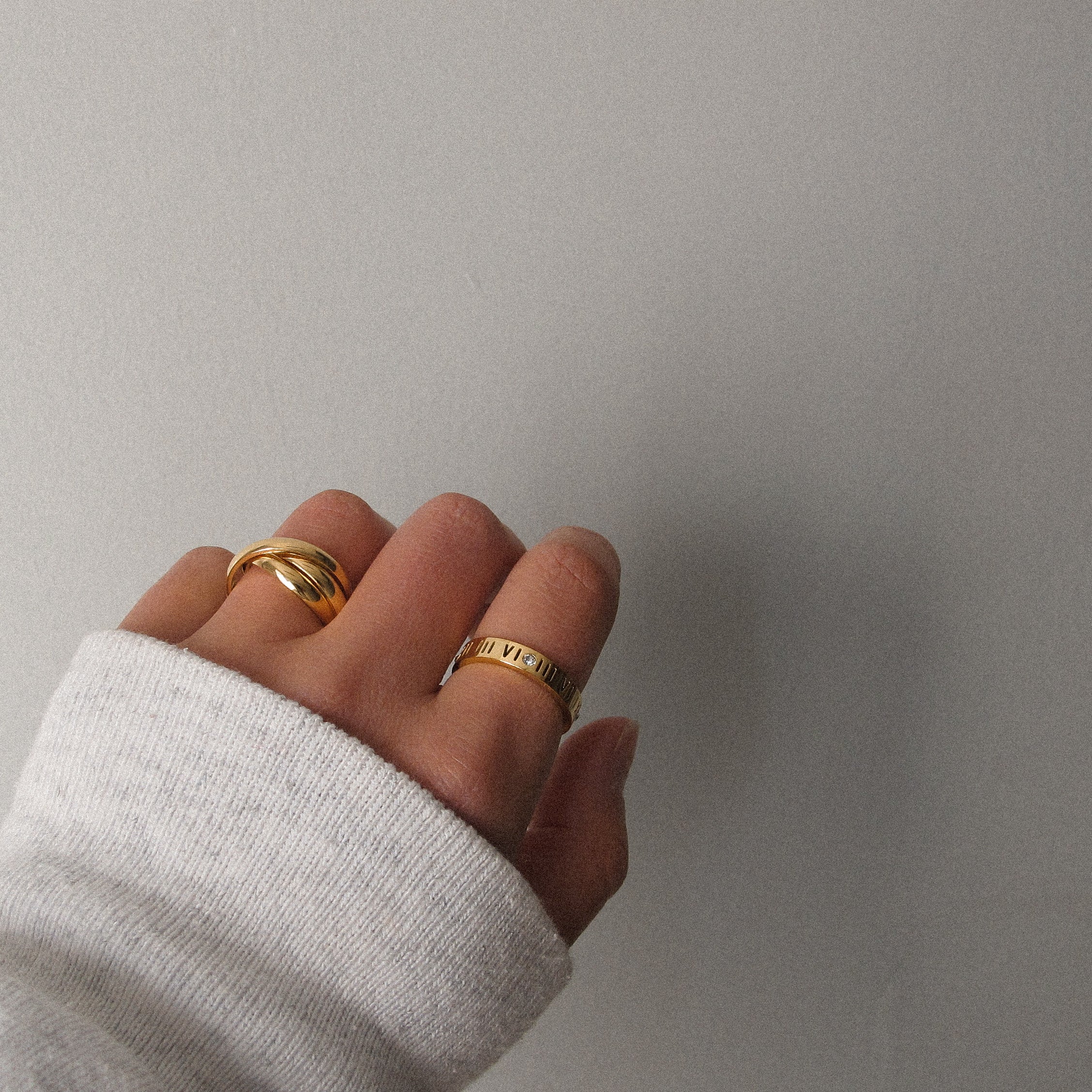 “Evette” Numeral Gem Ring
