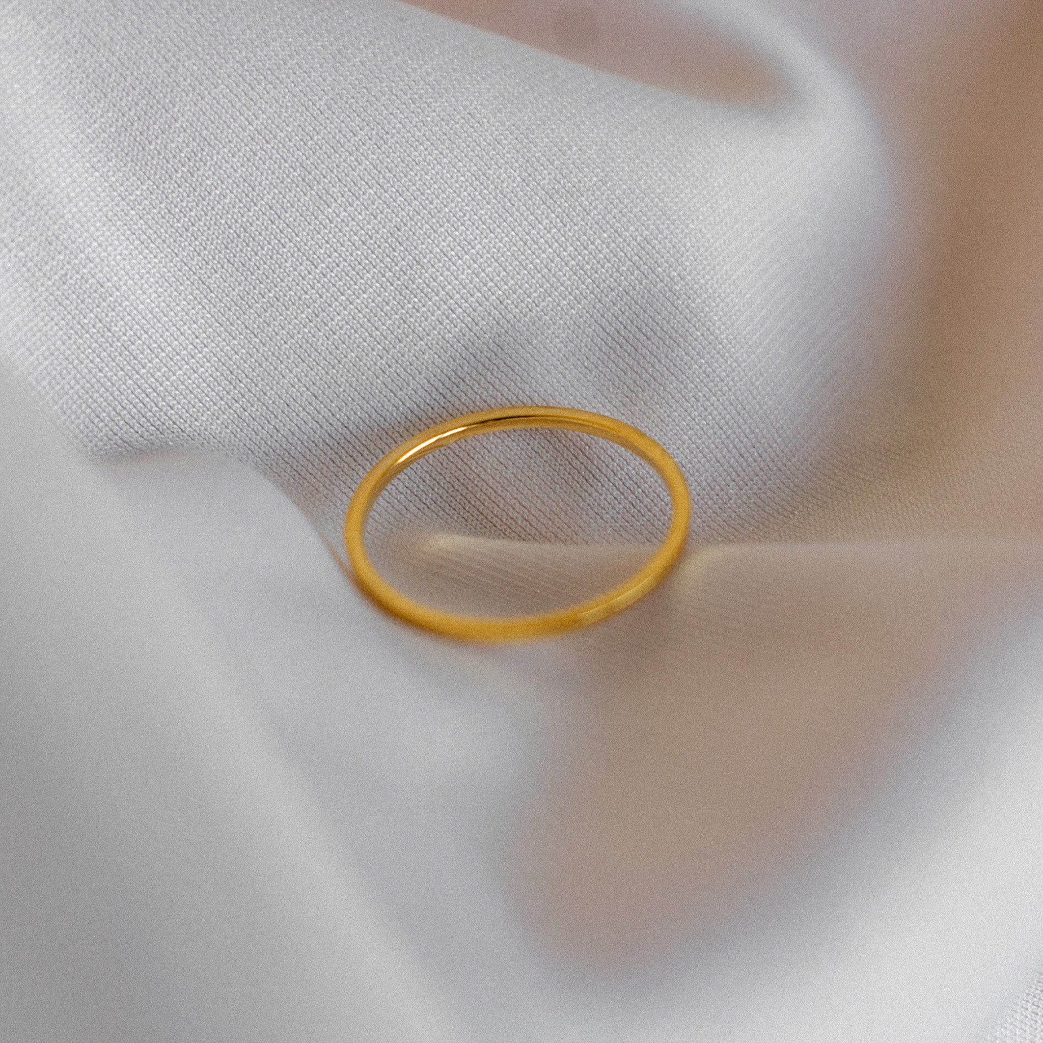 Thin gold stacking ring