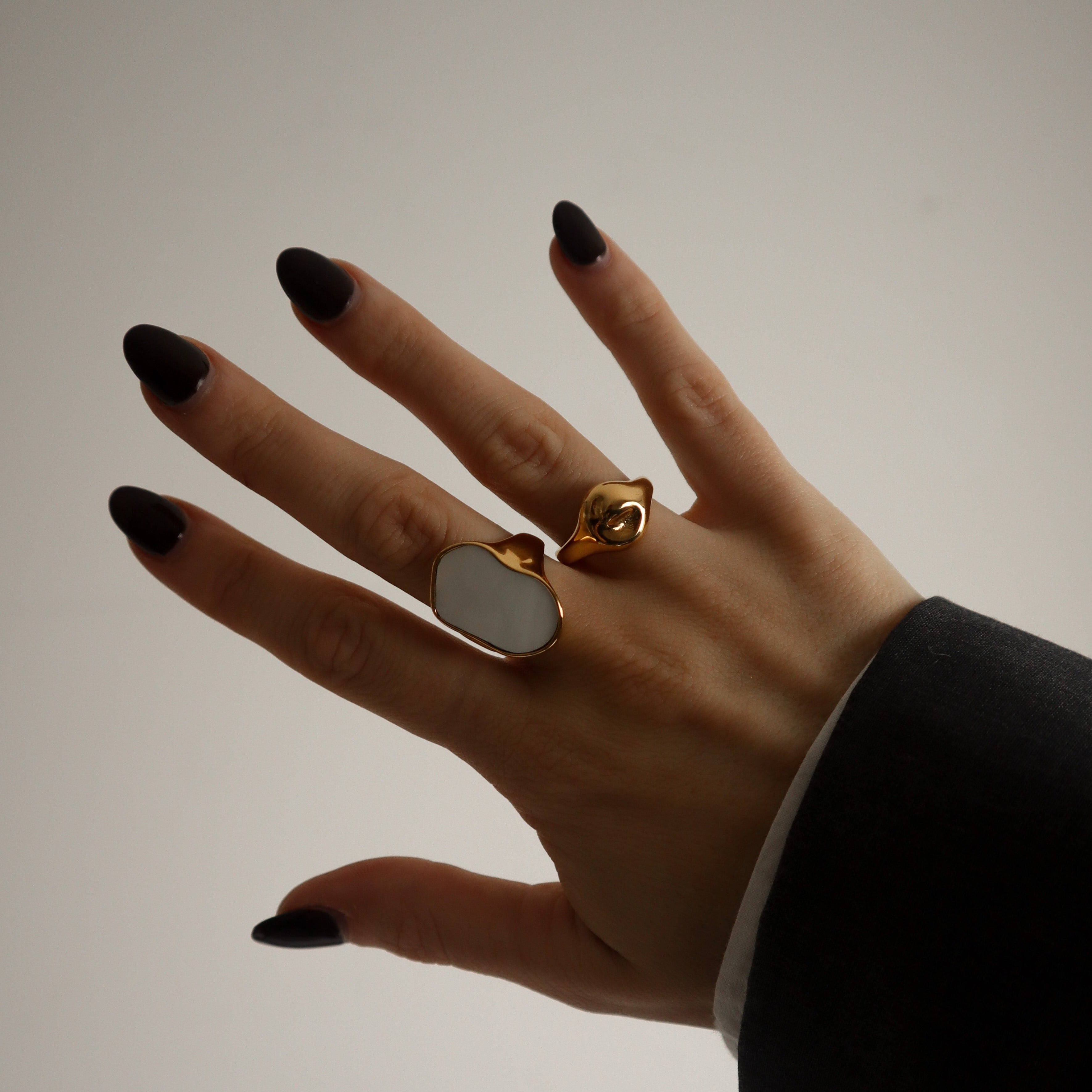 "Nala" Shell Pearl Ring